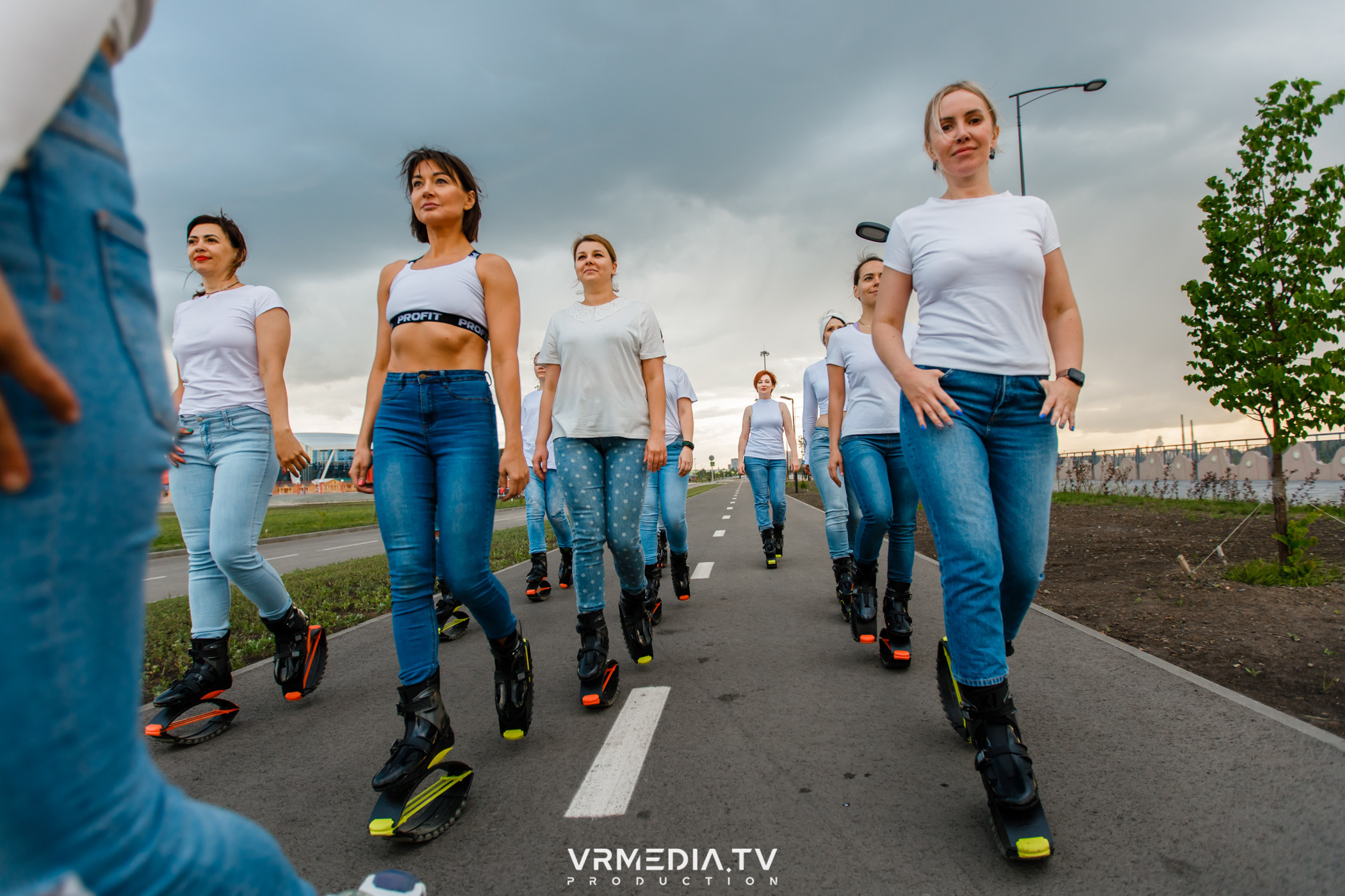 Открытая тренировка «Kangoo jumps»