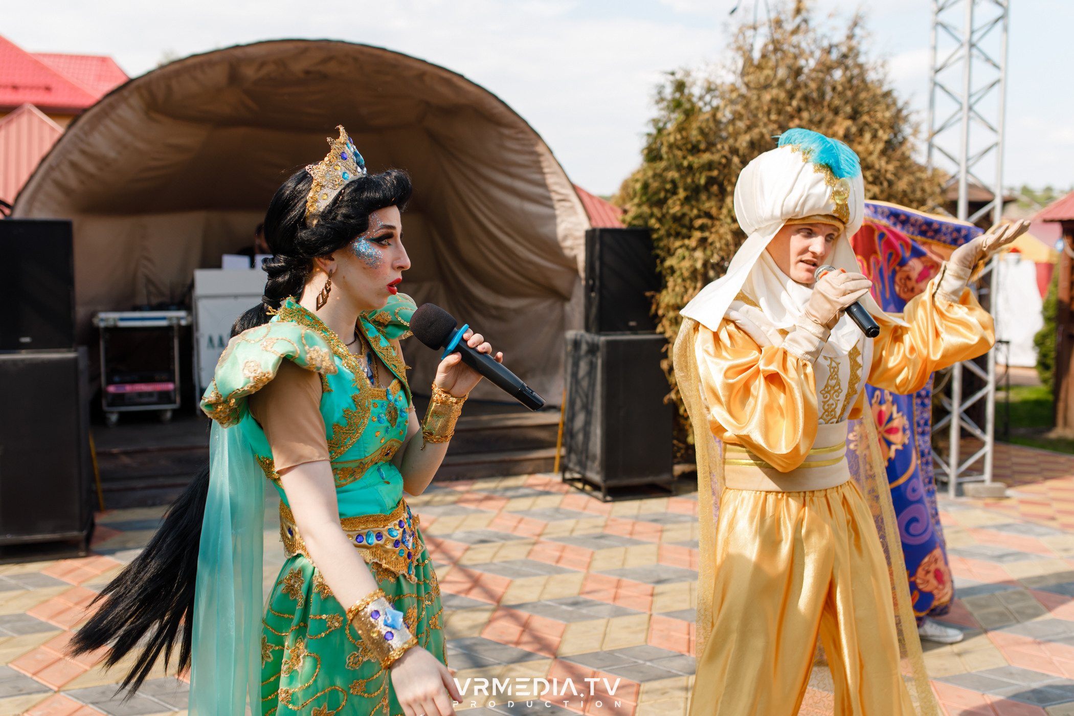 «Восточная сказка» в ресторане «Лазурный берег»