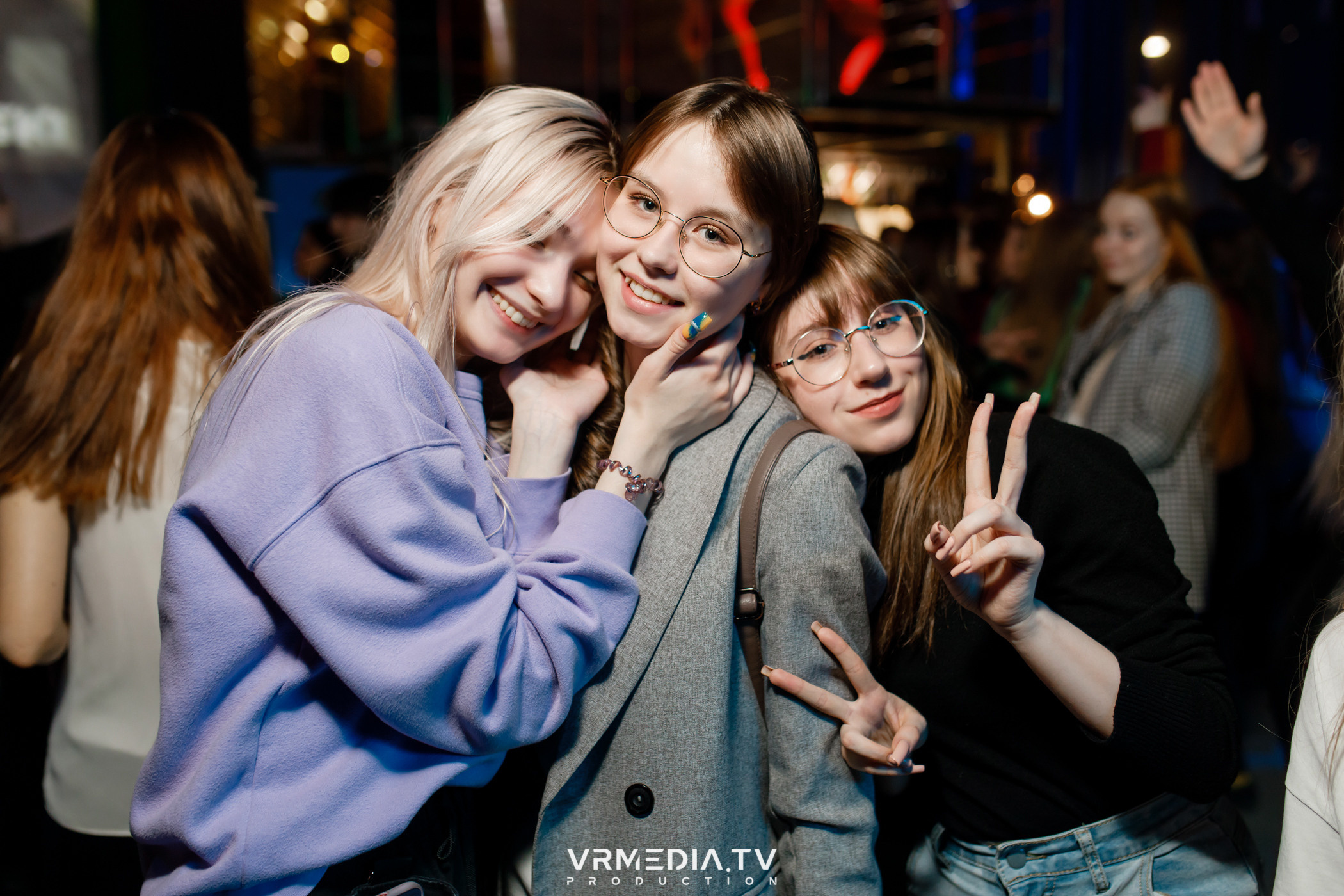 Выходные в баре «DOSKI»