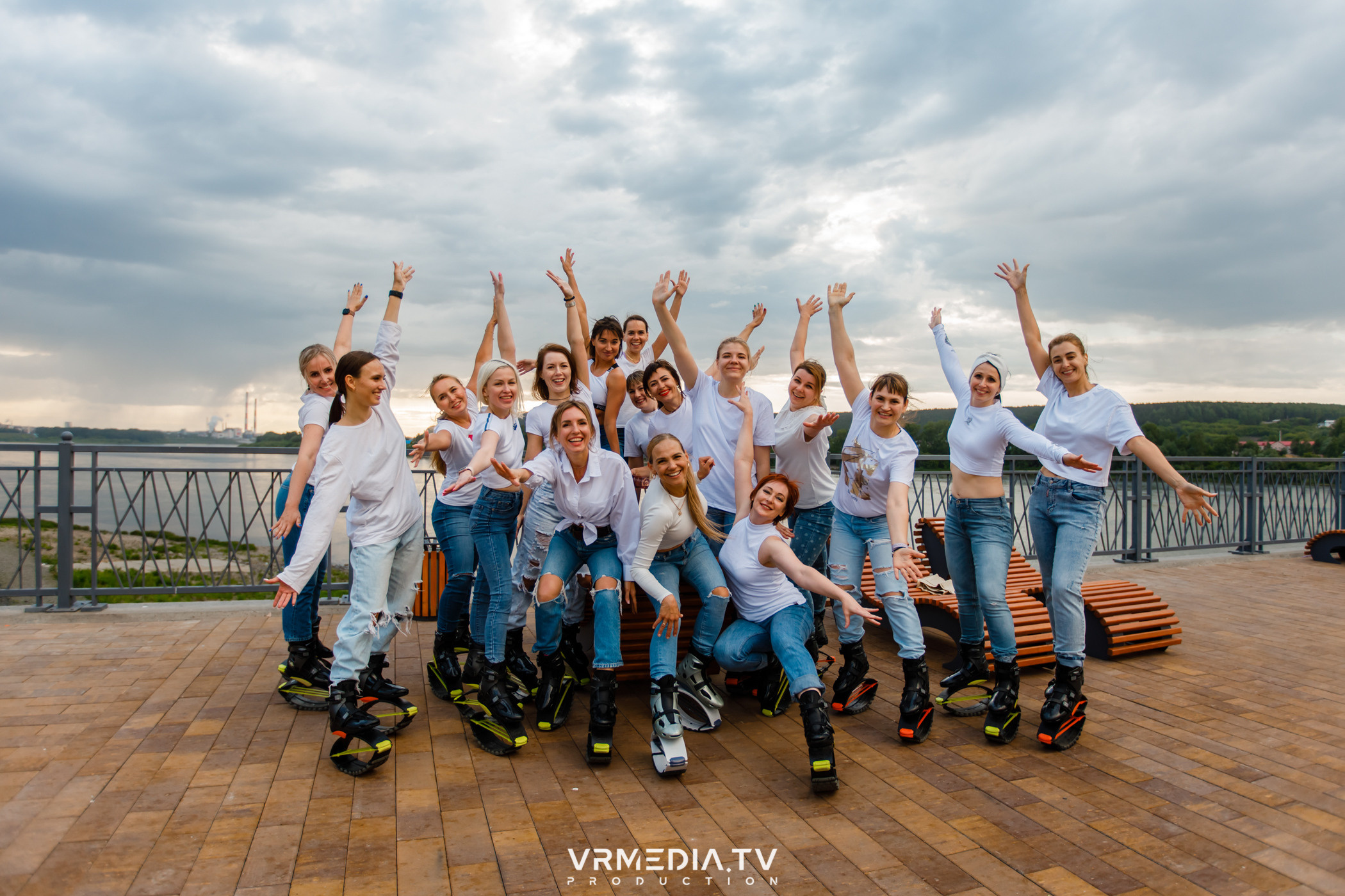 Открытая тренировка «Kangoo jumps»