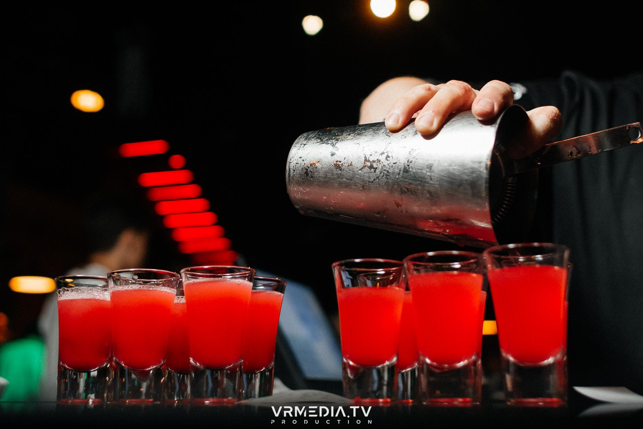 Выпускной школы диджеинга «Атмосфера»