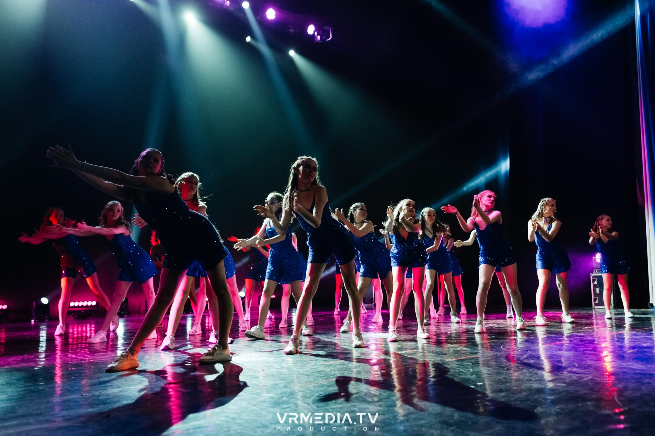 Пока все в доме