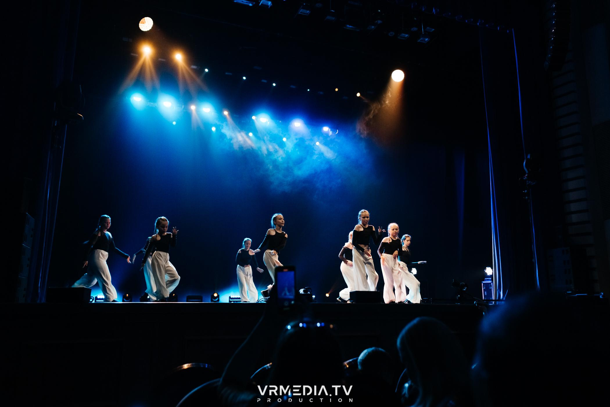 Пока все в доме