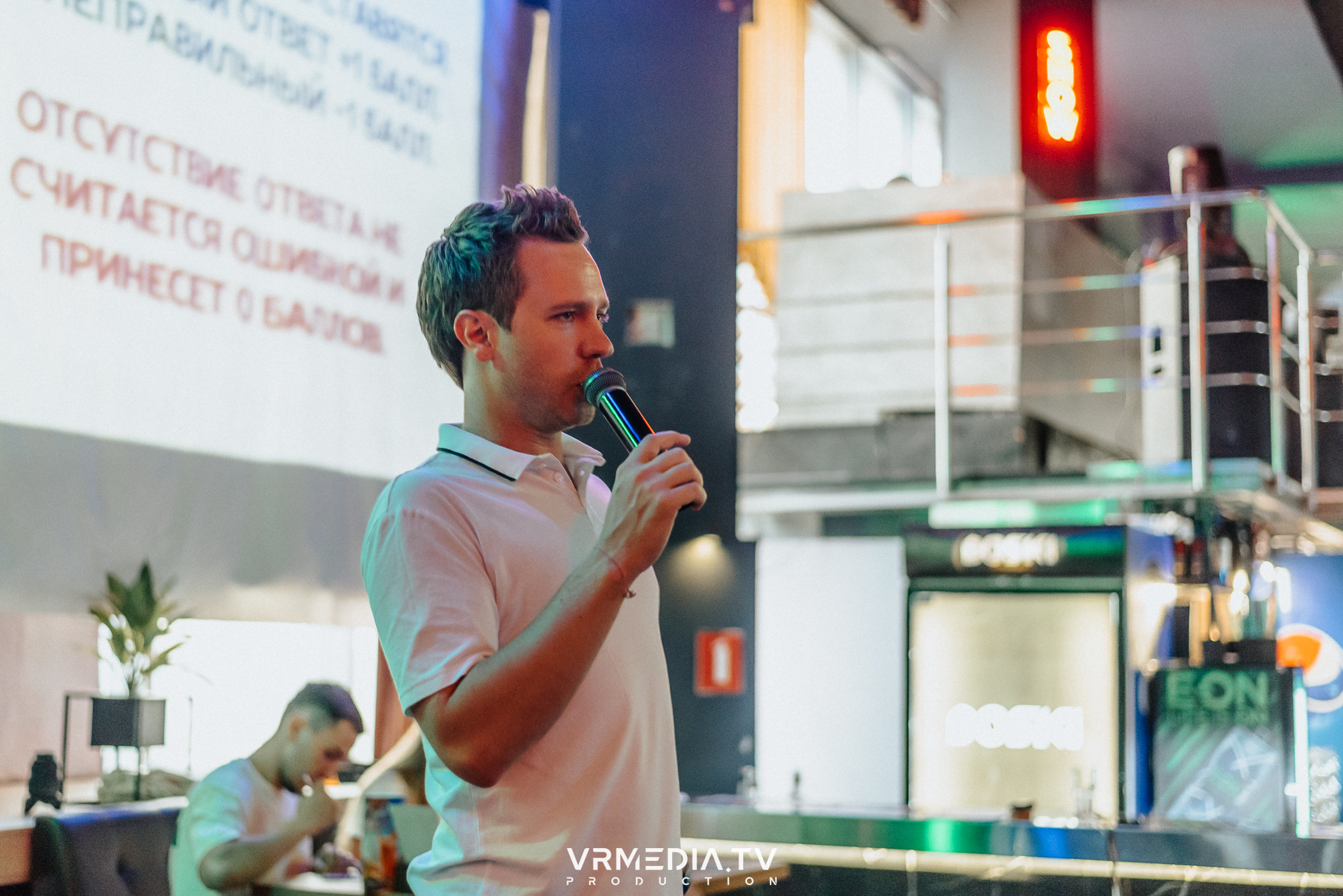 WoW QuiZ в баре «DOSKI»