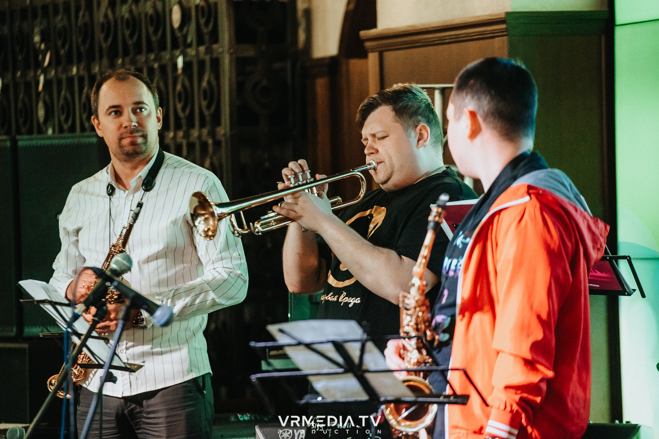 Джазовая среда: JAM SESSION