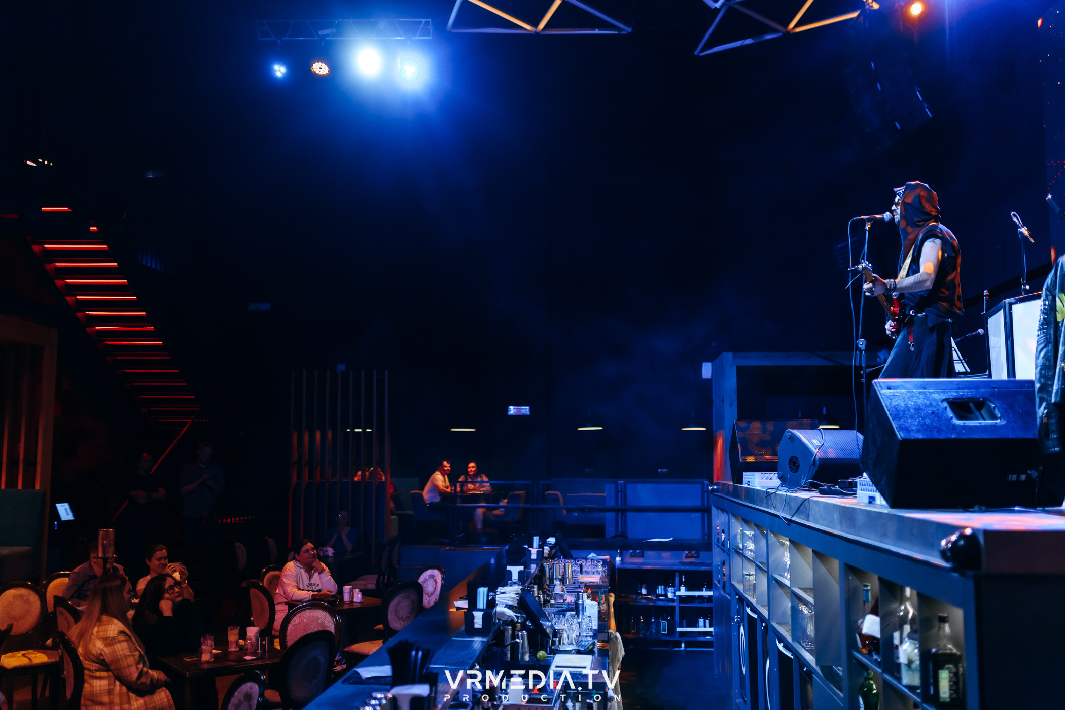 Джазовая среда: Игорь Тальков мл. и группа «МирИмиР»