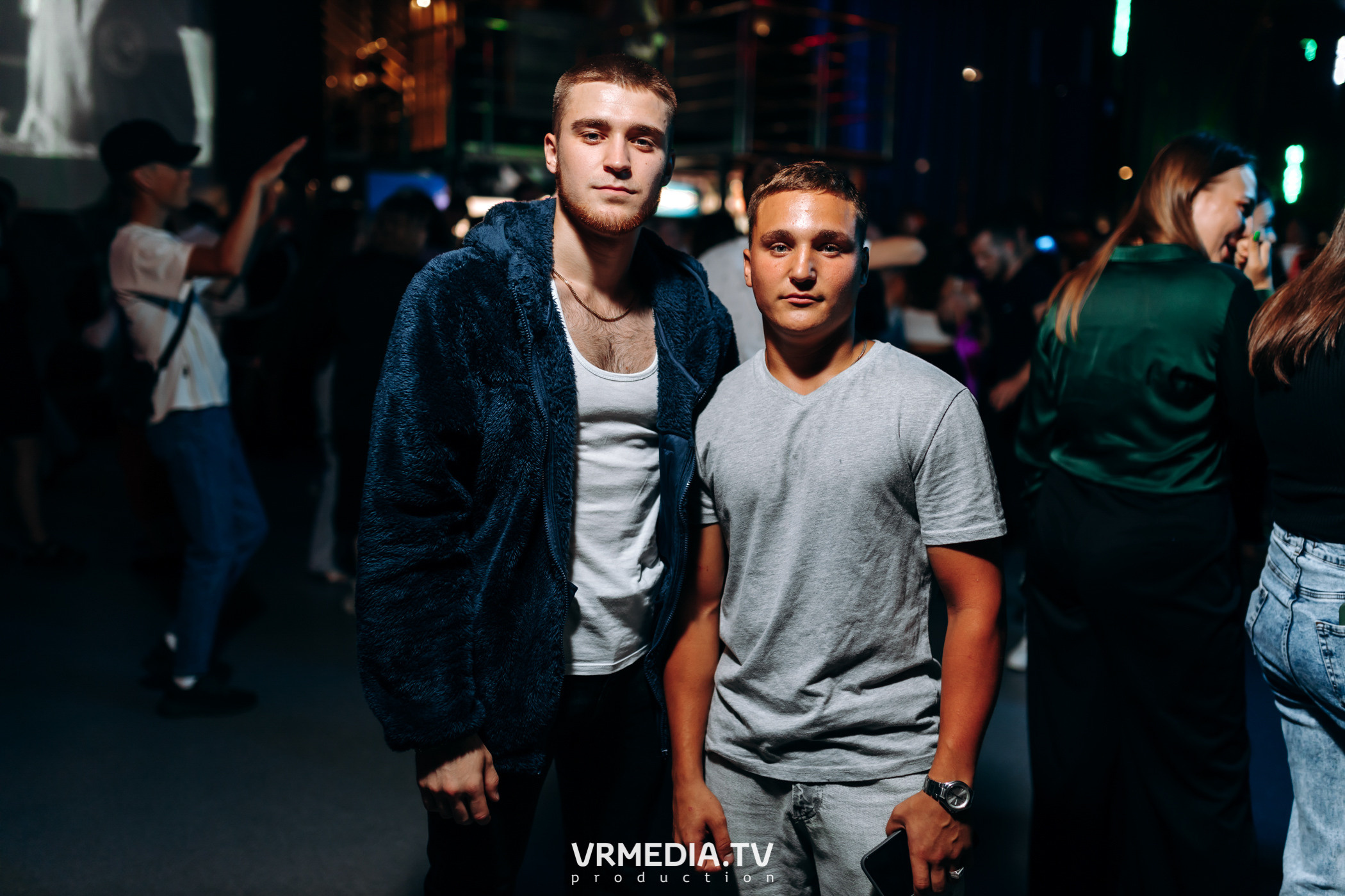 Выходные в баре «DOSKI»