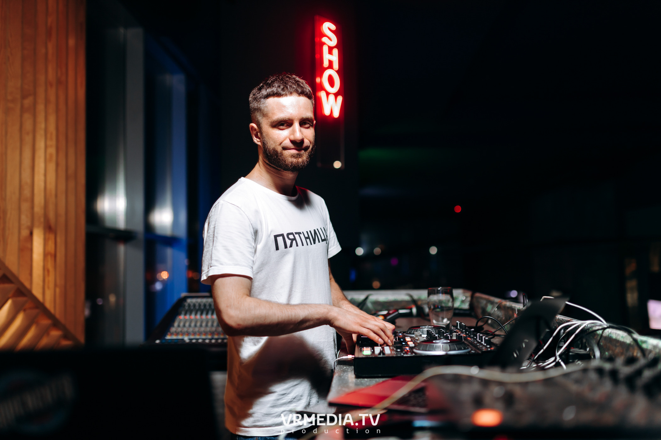 Выходные в баре «DOSKI»