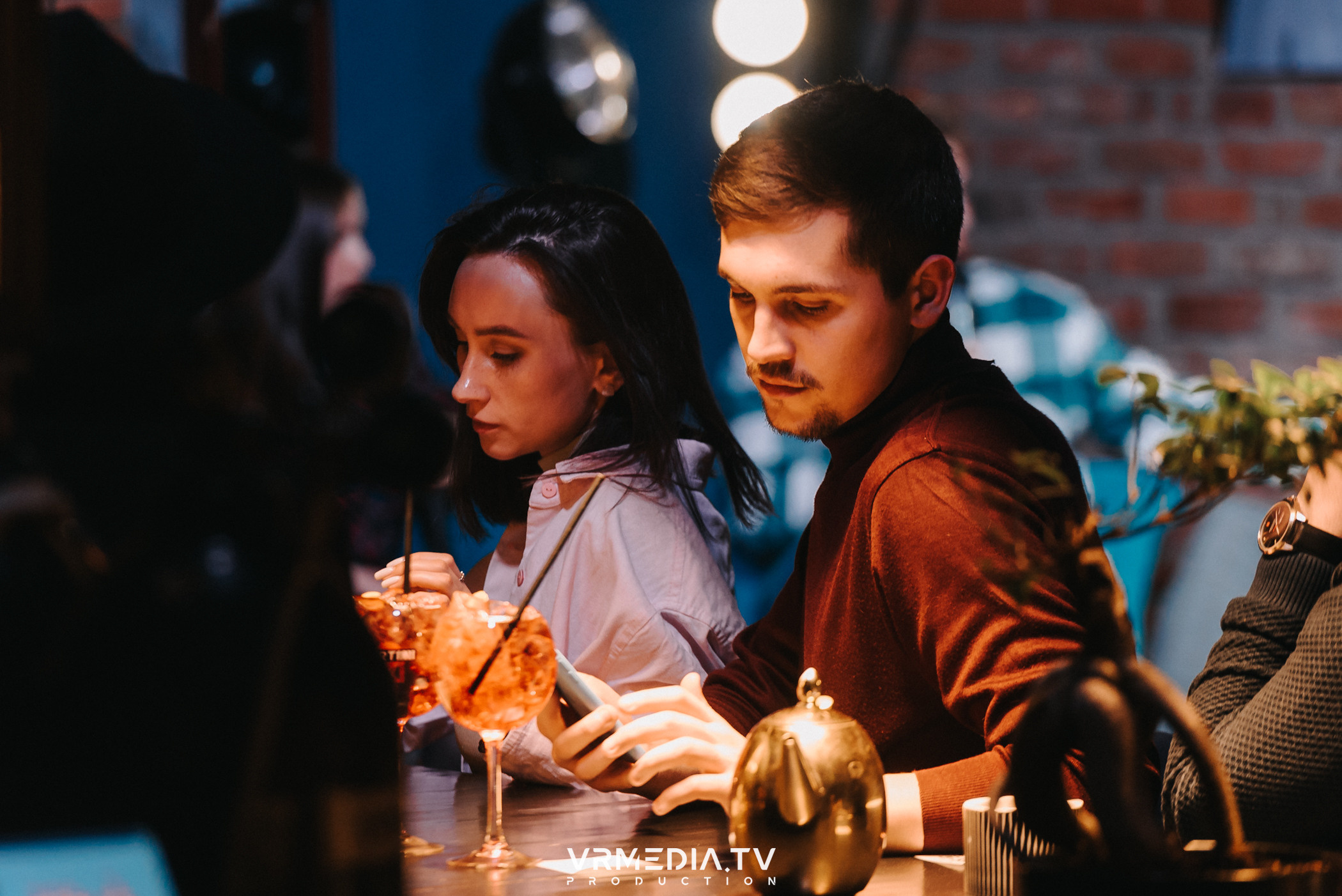 «ДАВАЙ ЧЕСТНО?» в баре-рюмочной «ТОЛК»