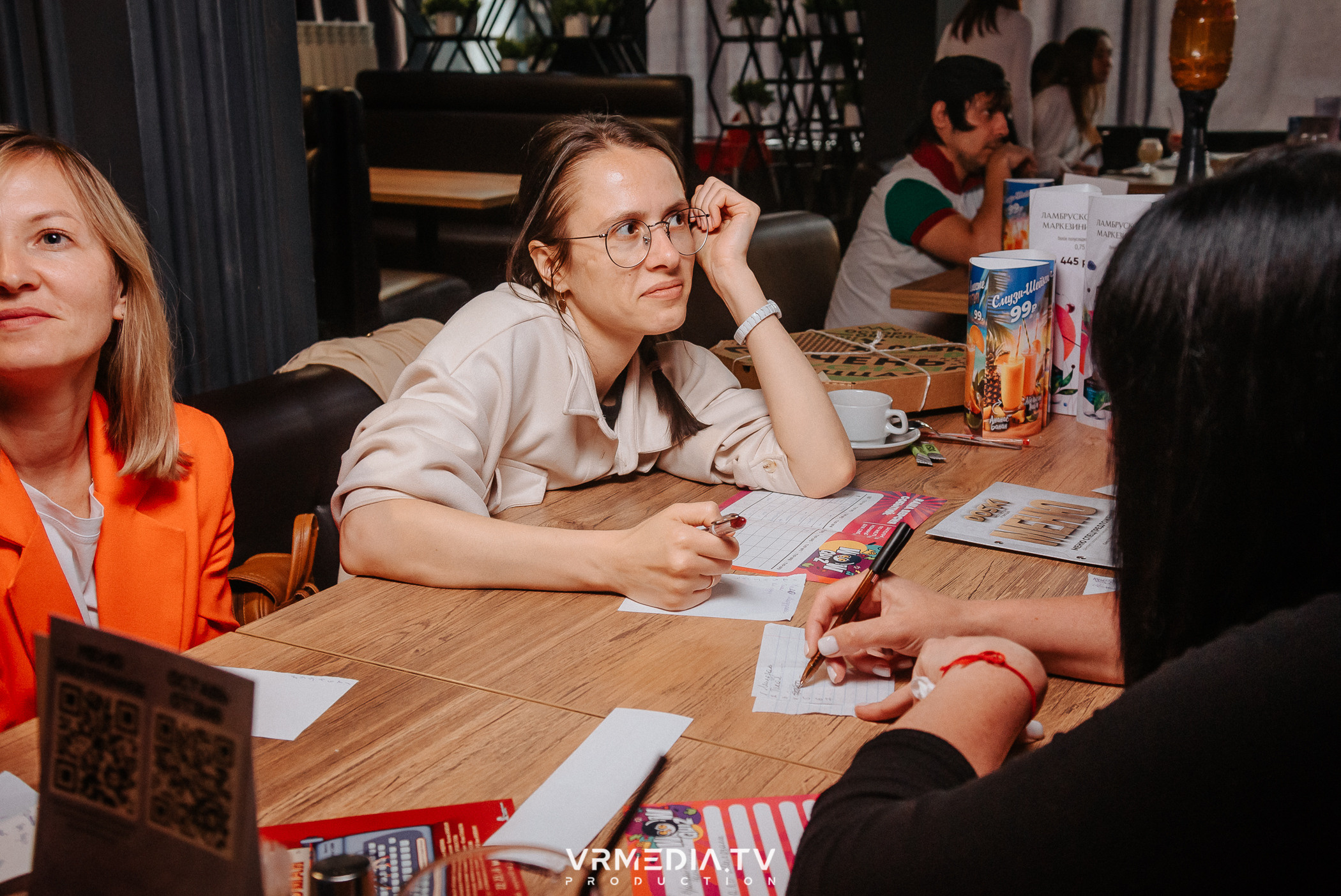 WoW QuiZ в баре «DOSKI»