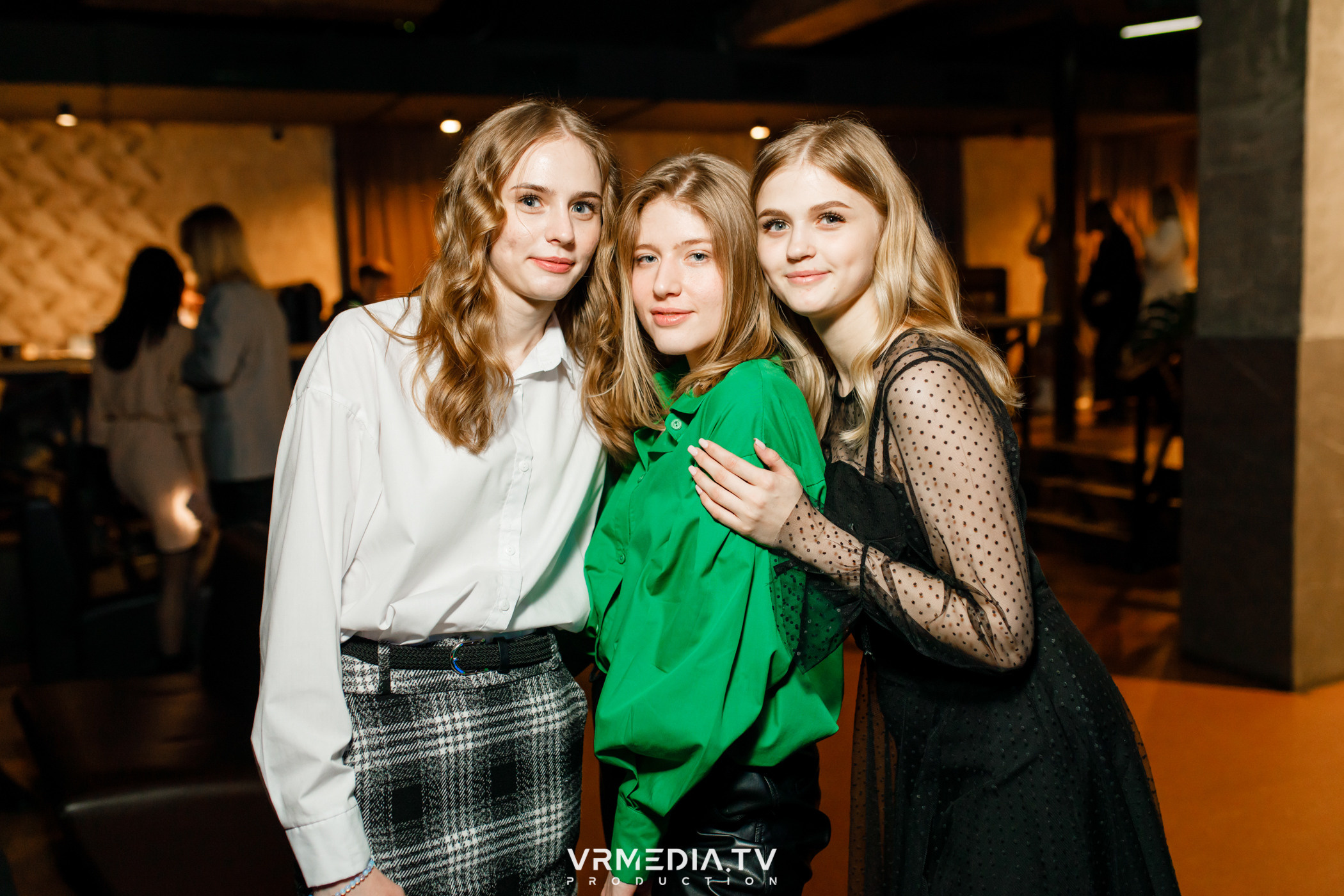 Выходные в баре «DOSKI»