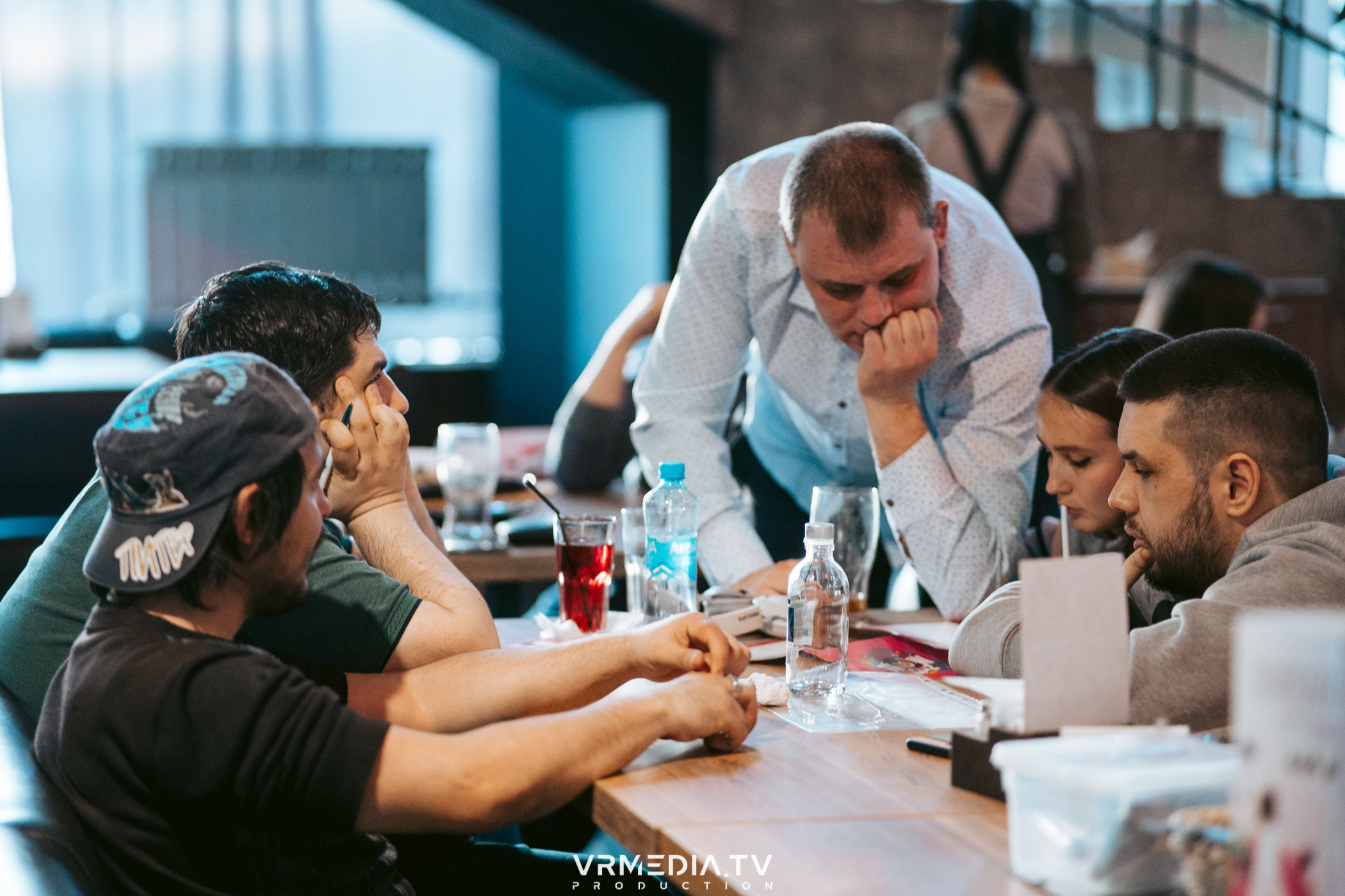 WoW QuiZ в баре «DOSKI»