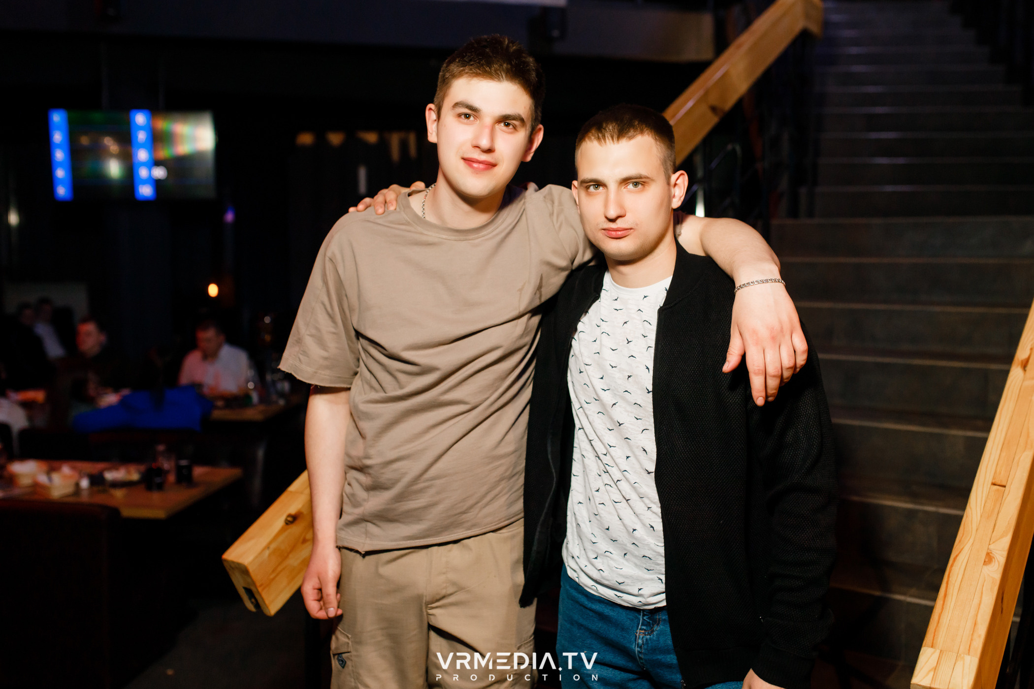 Выходные в баре «DOSKI»