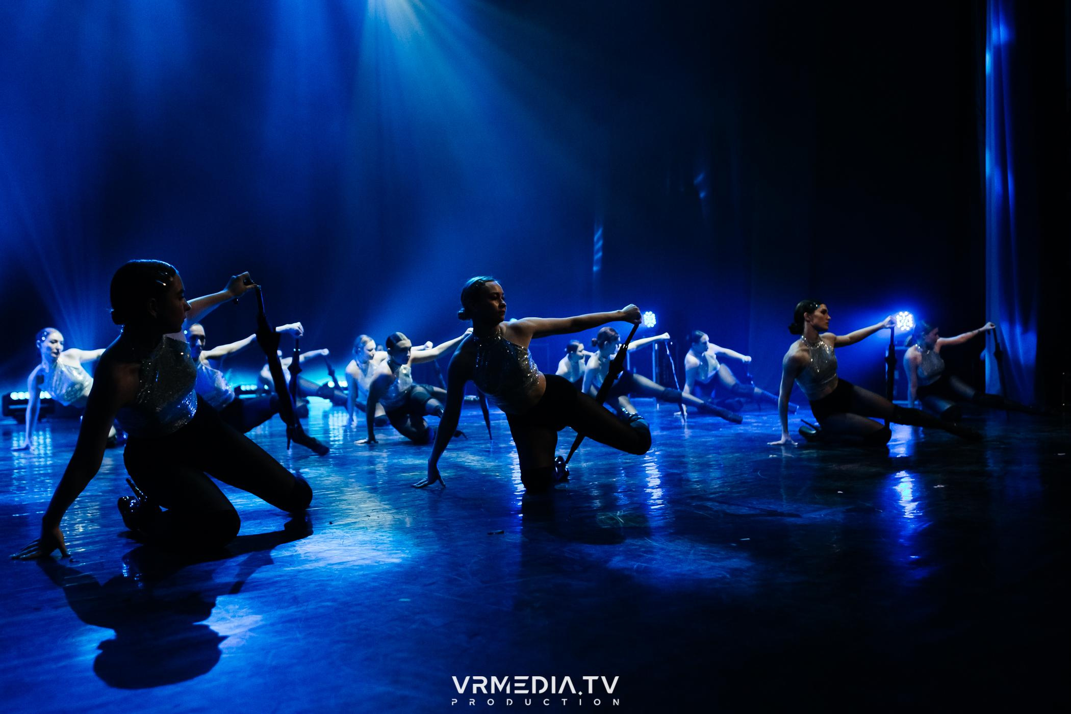 Пока все в доме