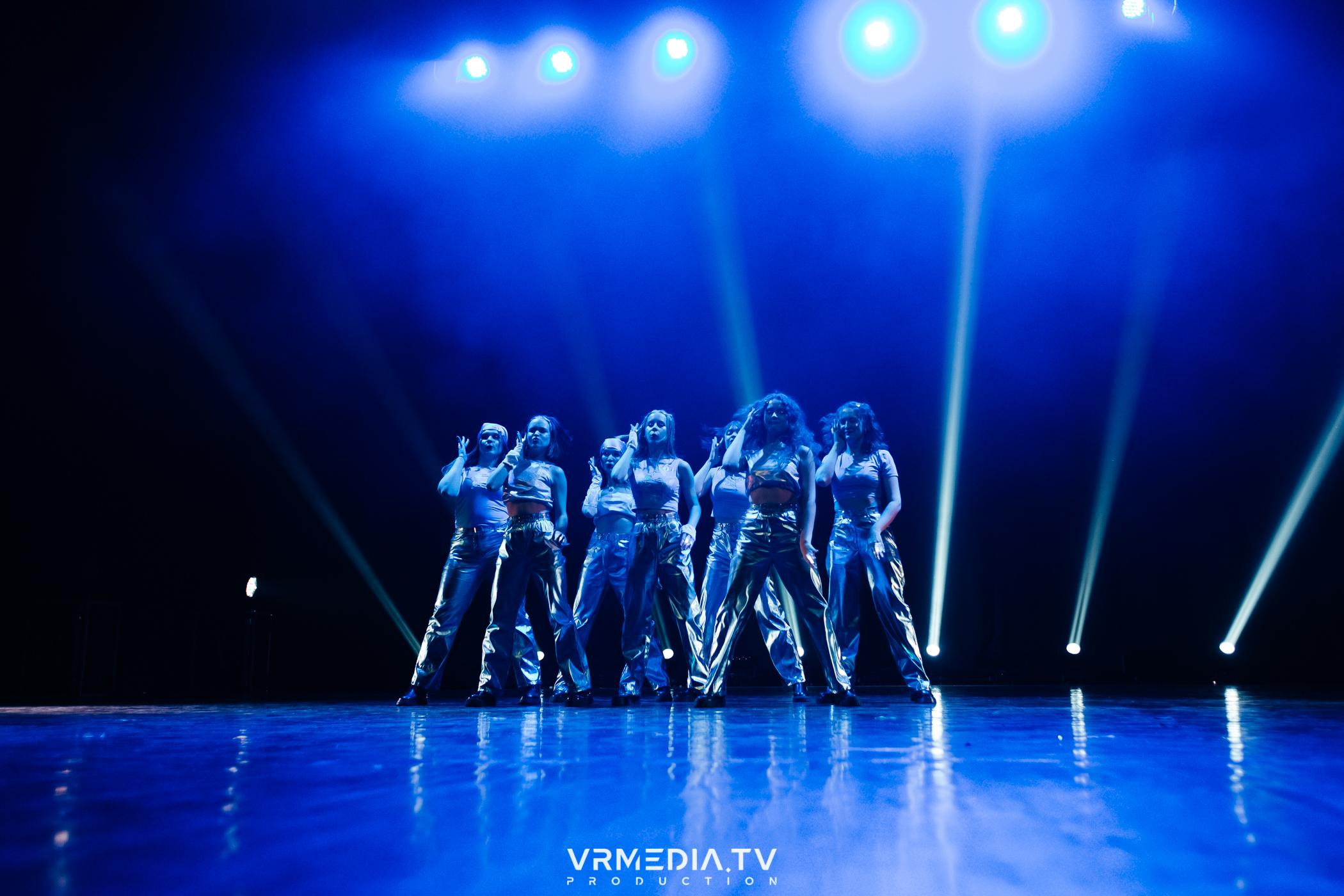 Пока все в доме