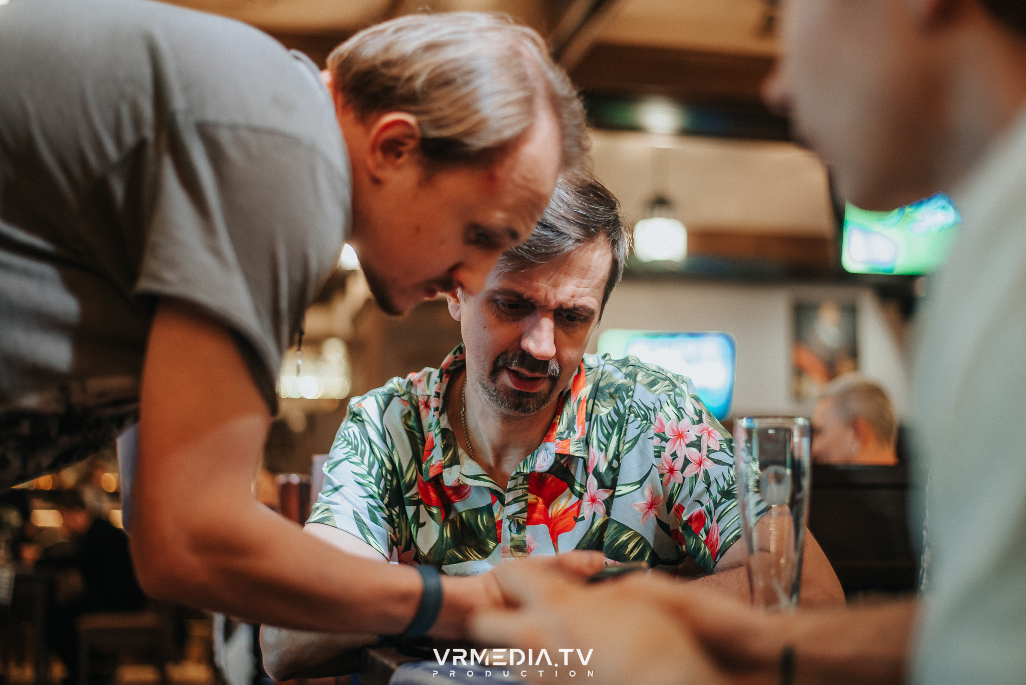 Джазовая среда: JAM SESSION