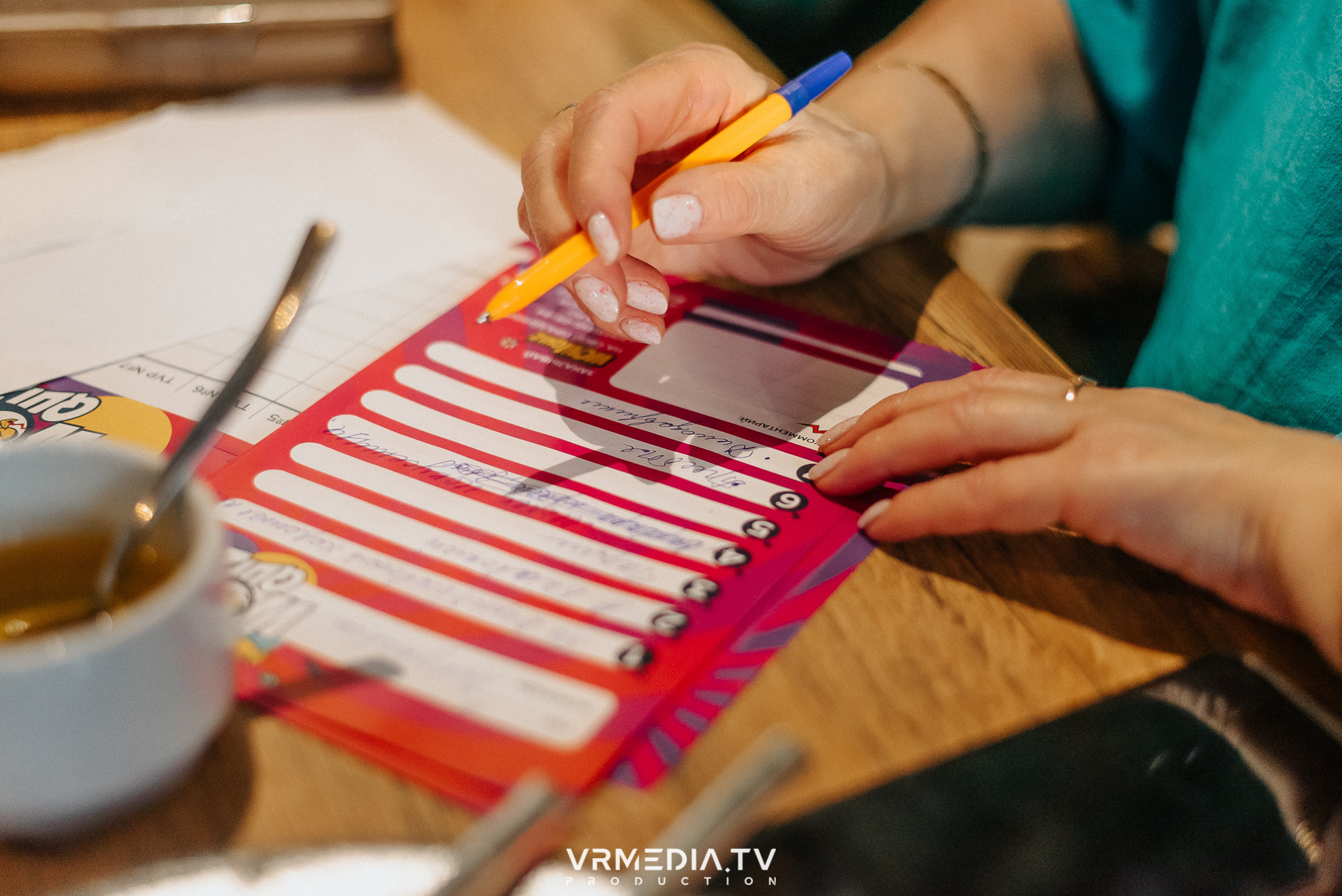 WoW QuiZ в баре «DOSKI»