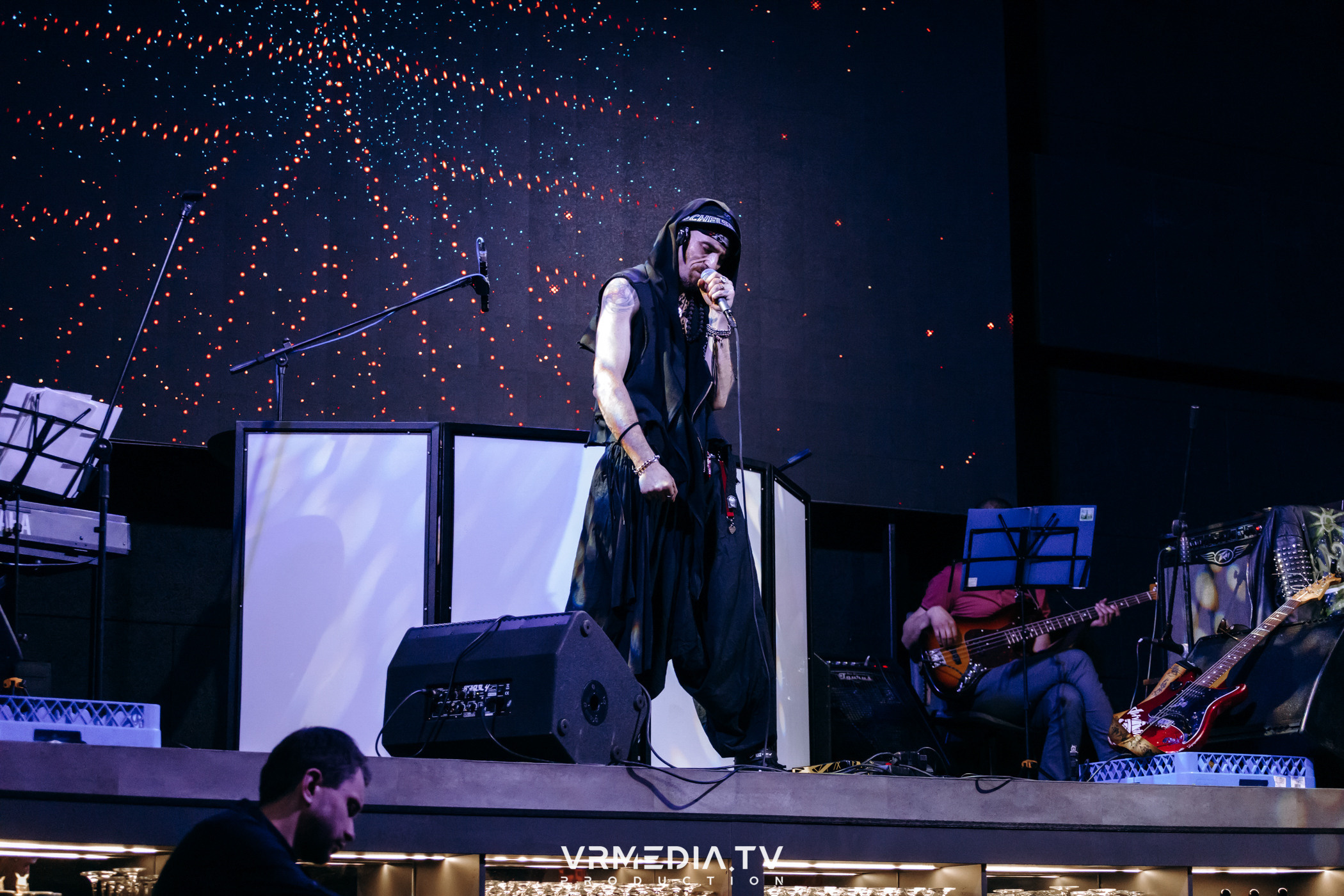 Джазовая среда: Игорь Тальков мл. и группа «МирИмиР»