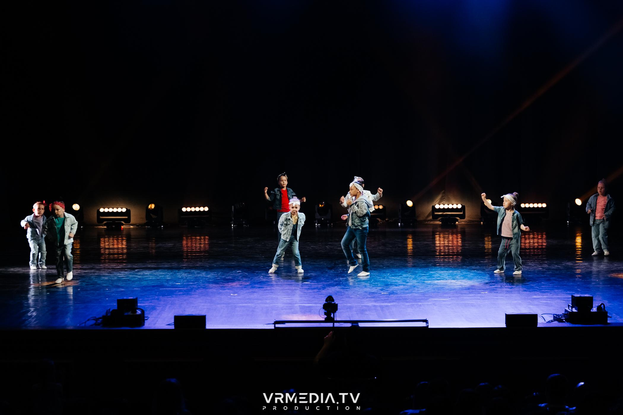 Пока все в доме