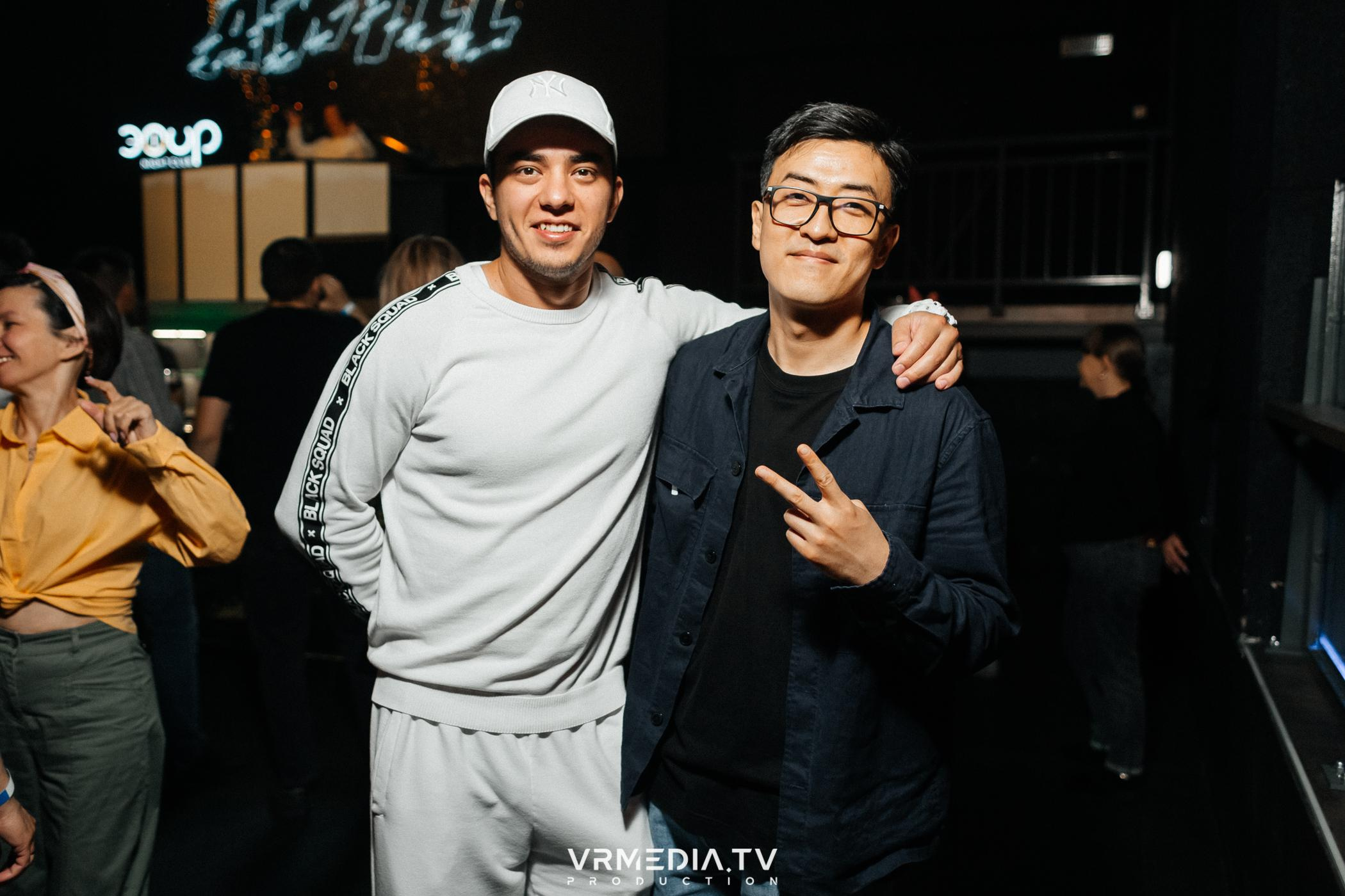 Выпускной школы диджеинга «Атмосфера»