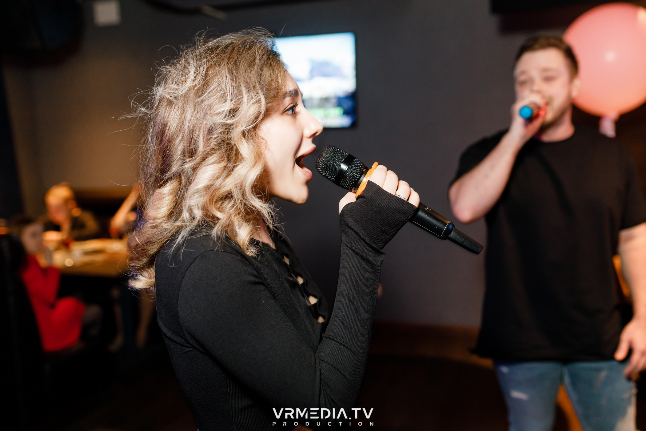 Выходные в баре «DOSKI»