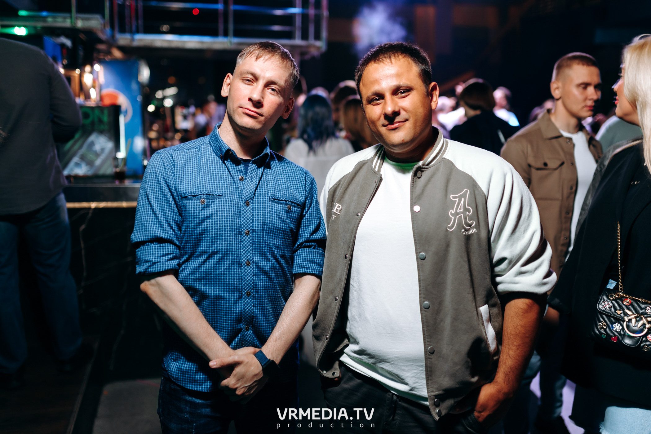 Выходные в баре «DOSKI»