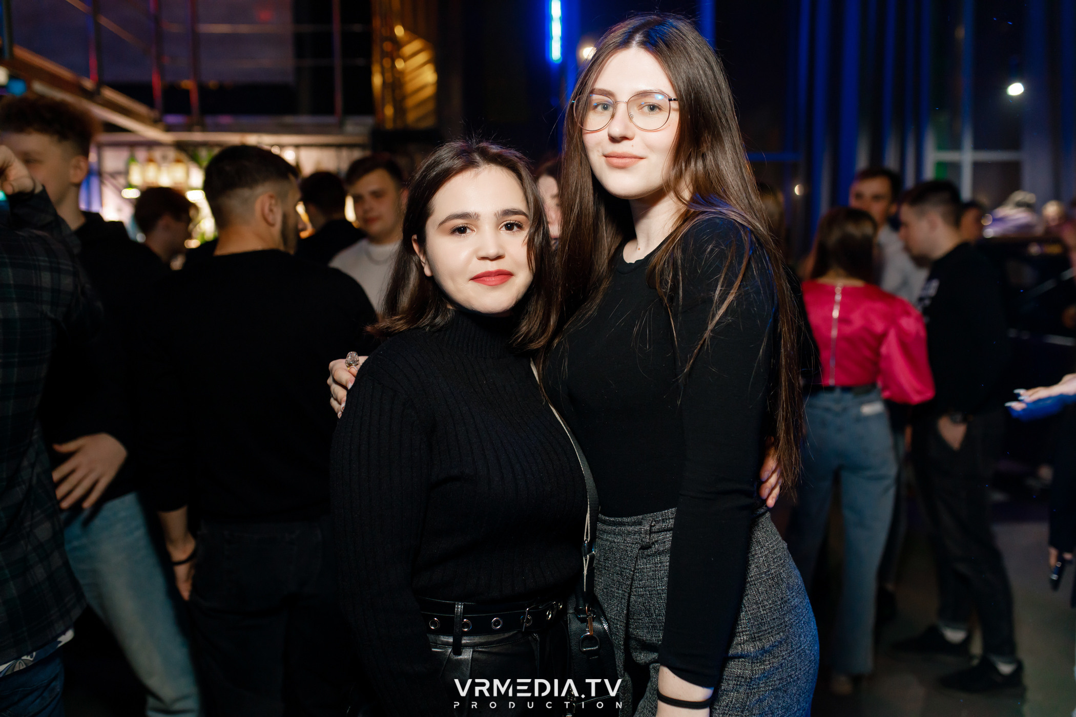 Выходные в баре «DOSKI»