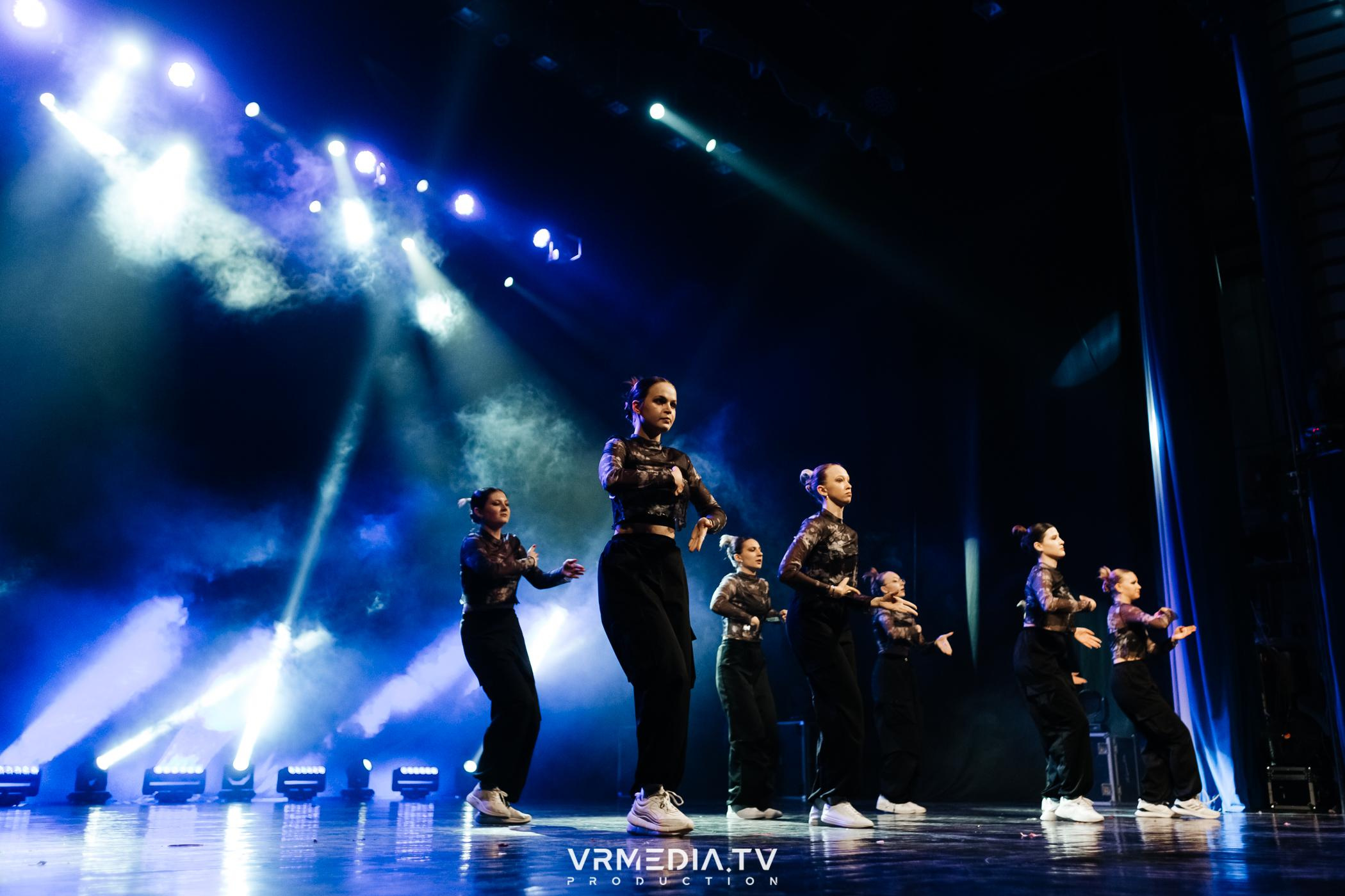 Пока все в доме