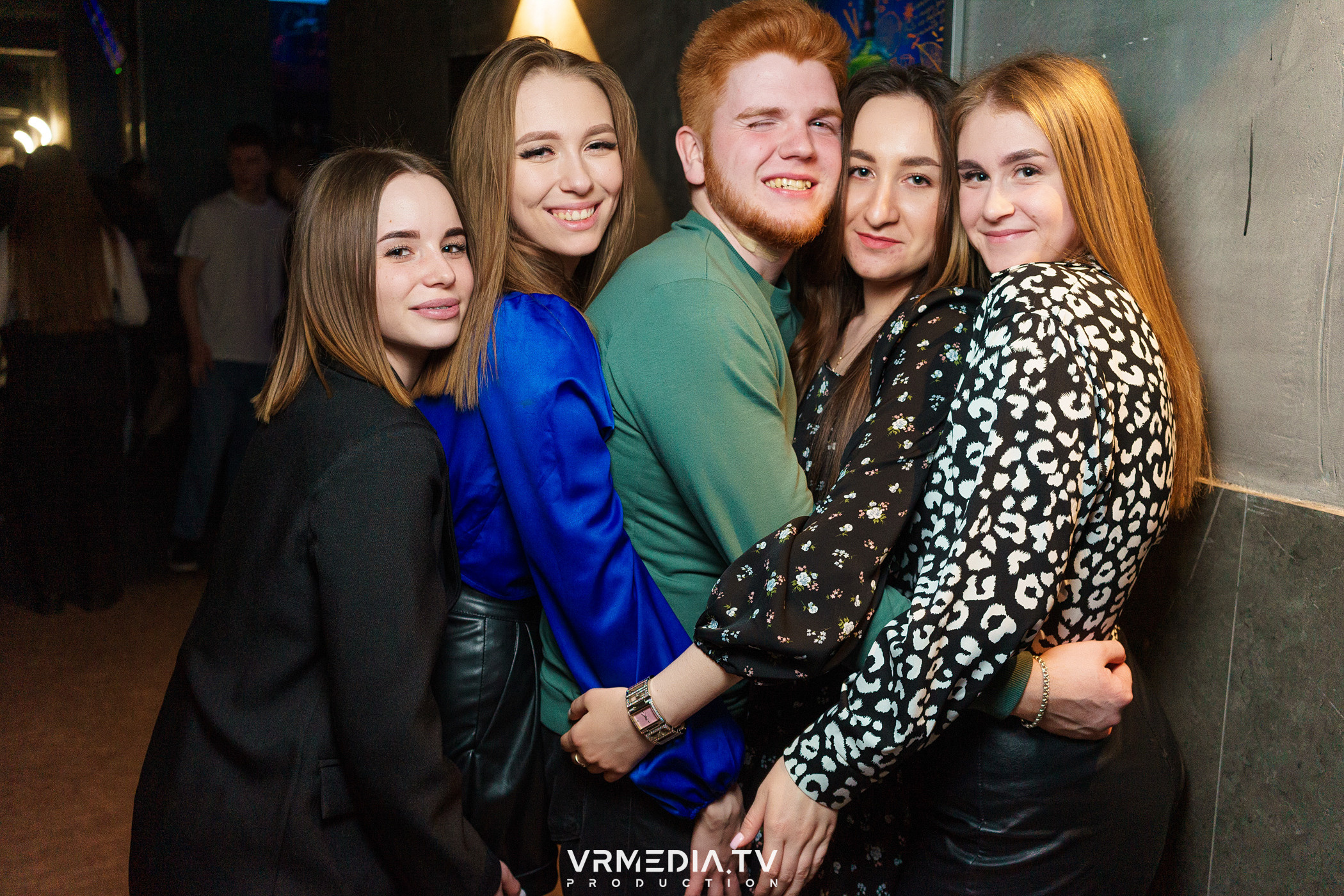 Выходные в баре «DOSKI»