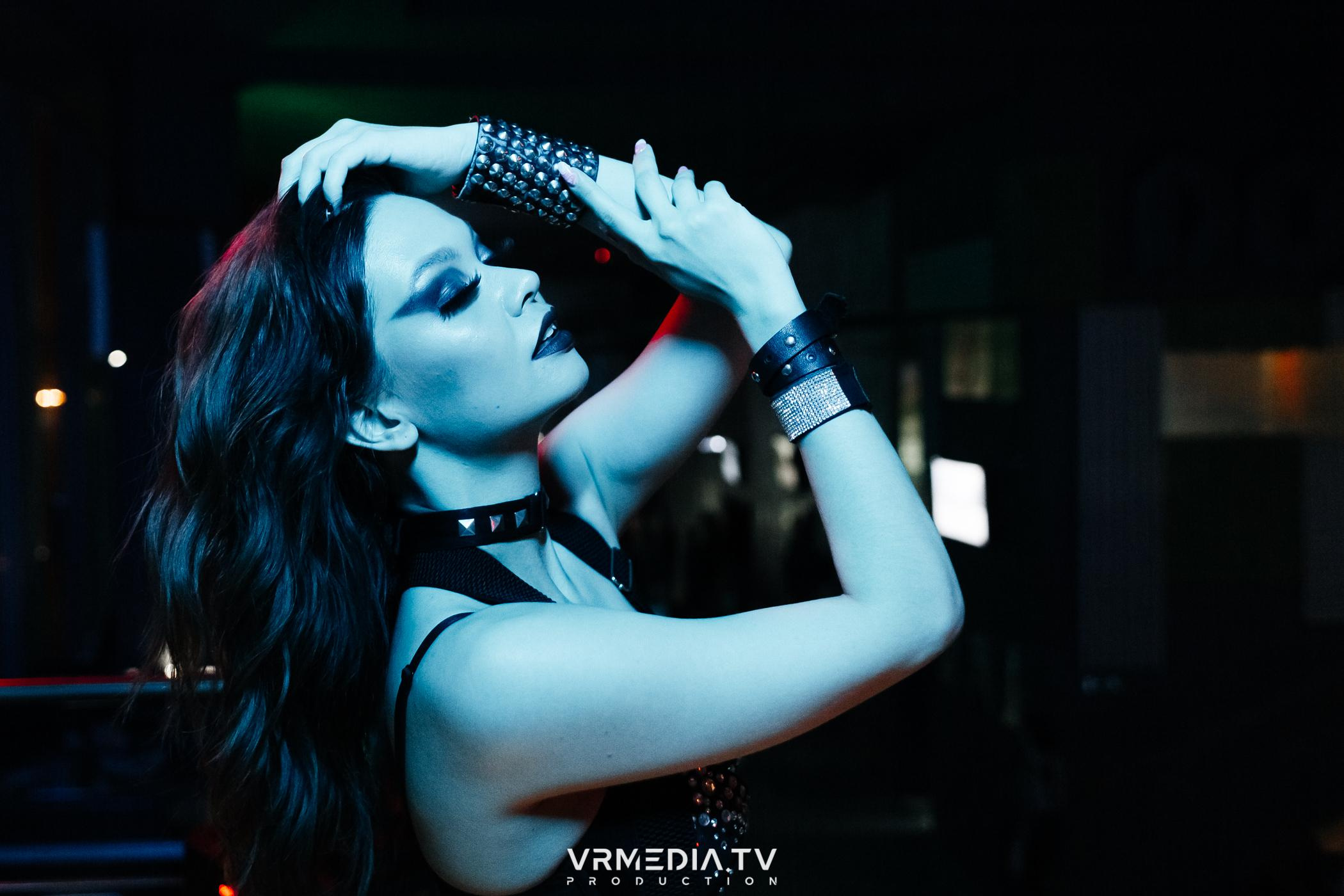 Выходные в баре «DOSKI»