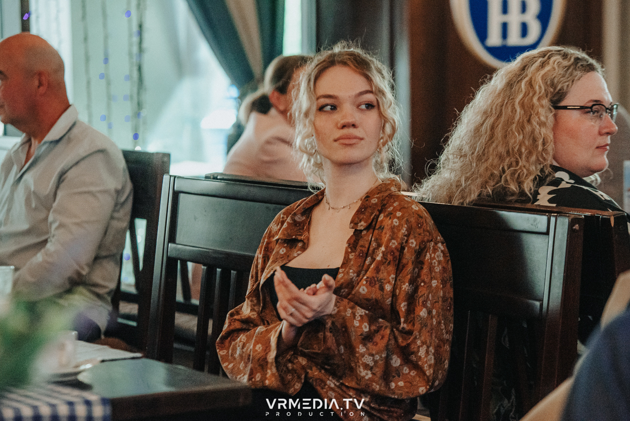 Джазовая среда: JAM SESSION