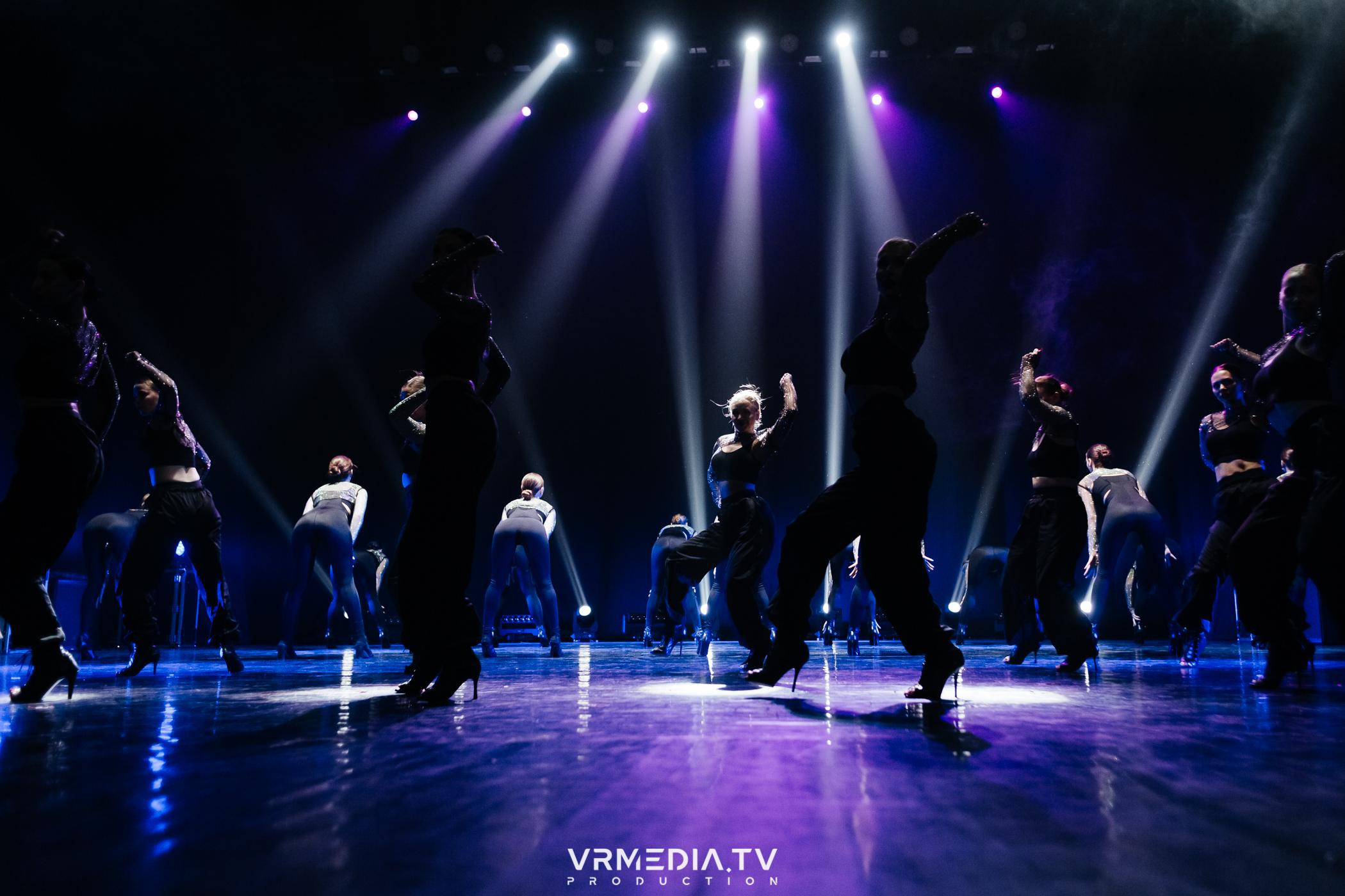 Пока все в доме