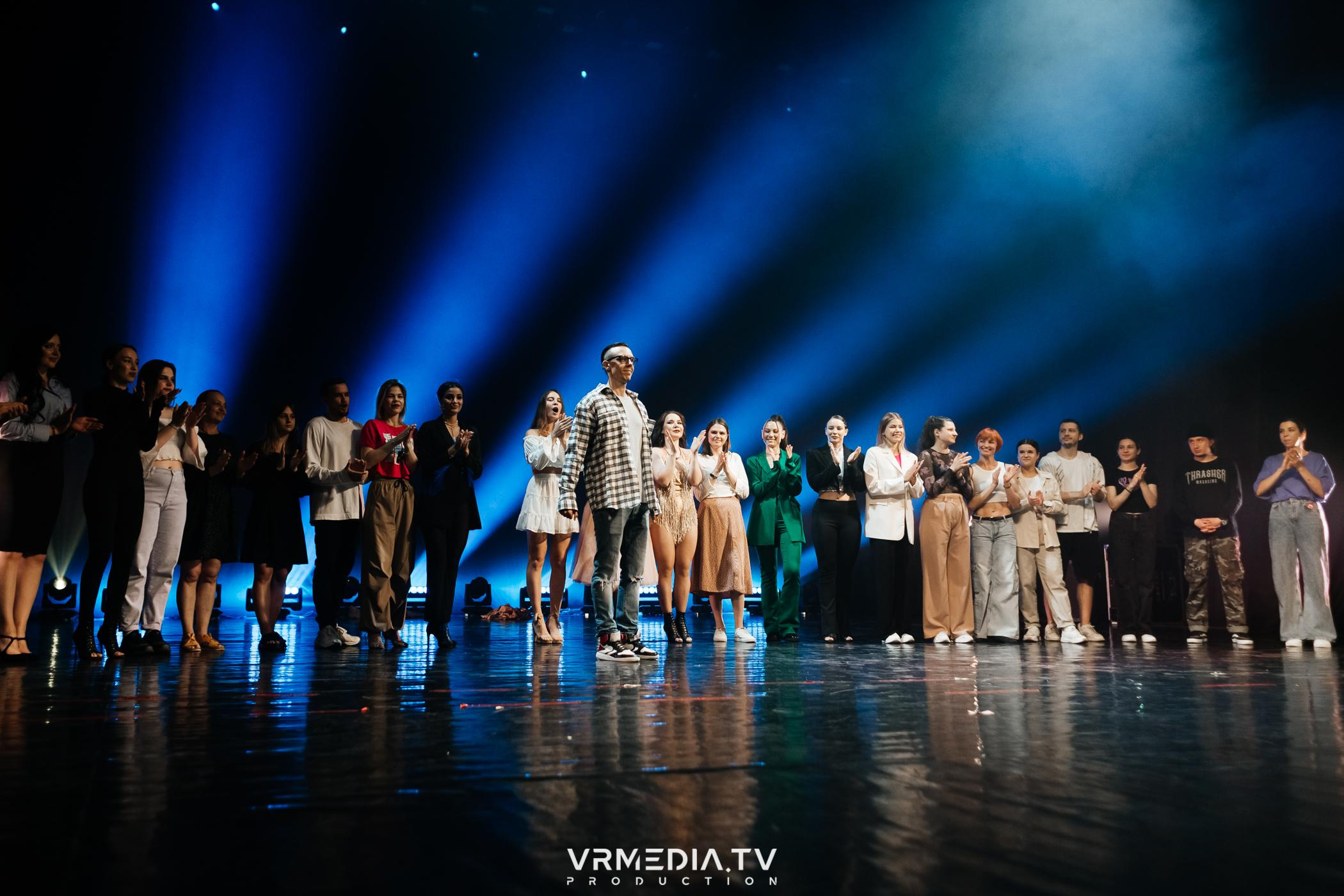 Пока все в доме