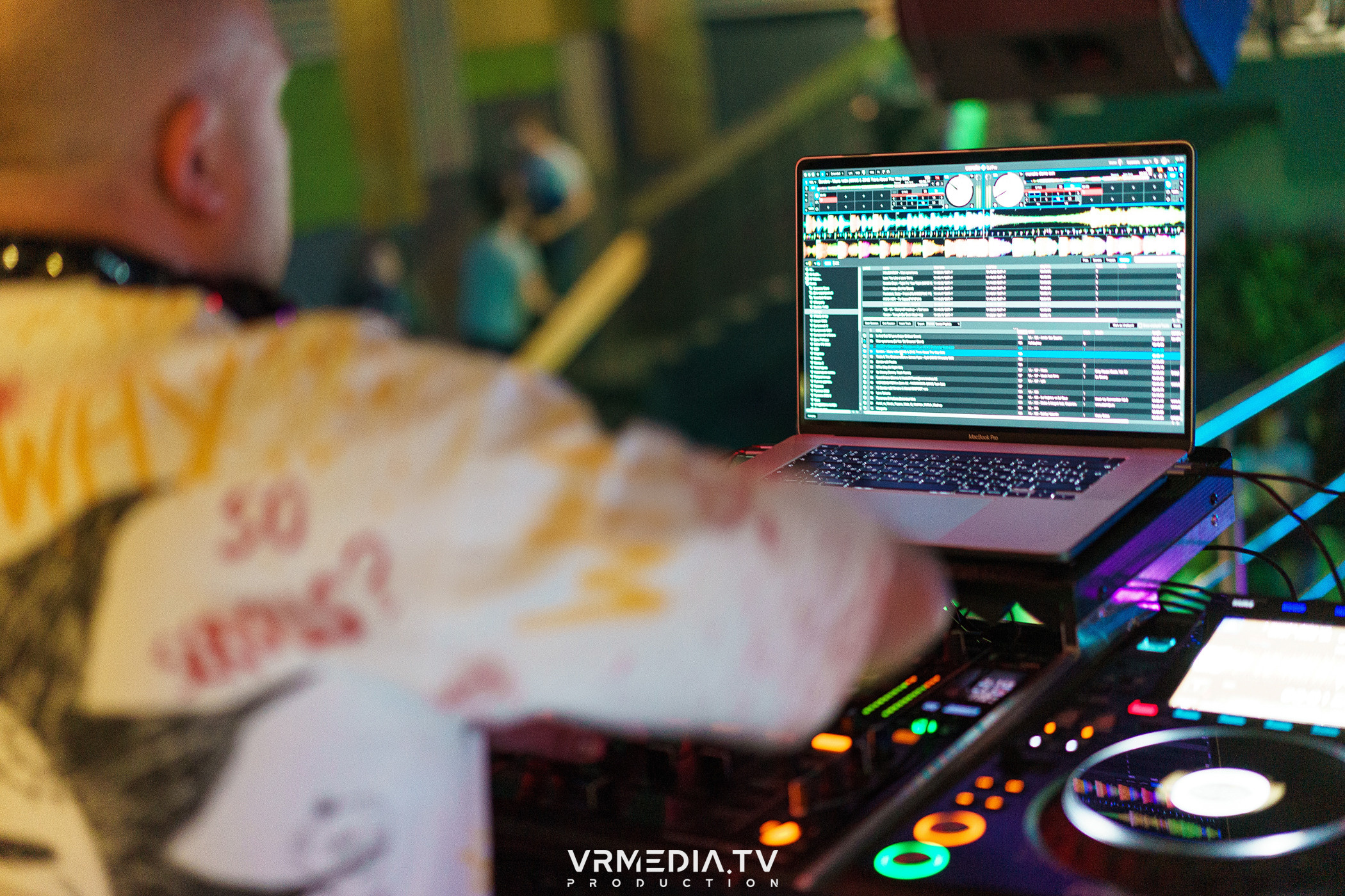 Выходные в баре «DOSKI»