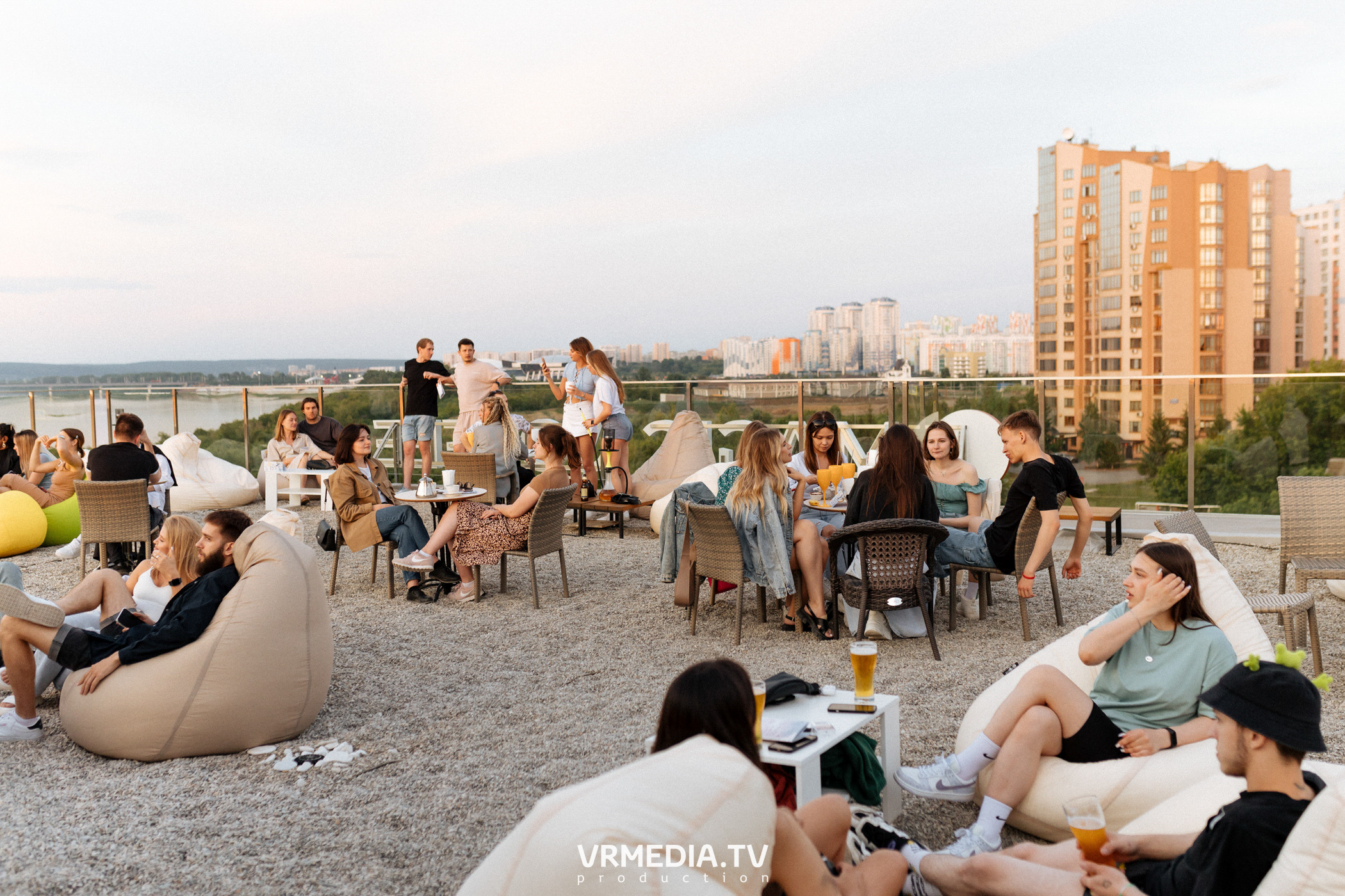 «Среда — маленькая пятница» в Magic Coffee