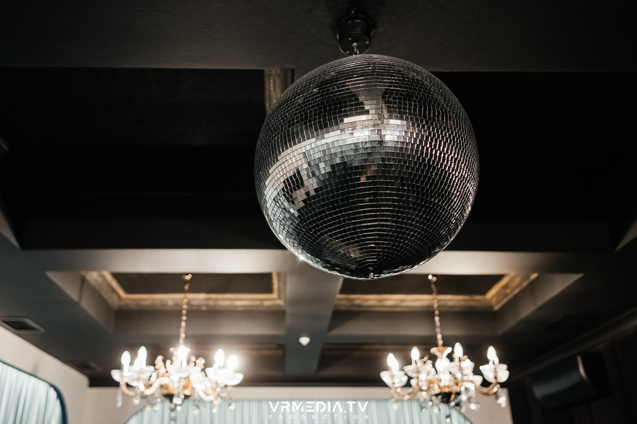 «Summer: ON» в караоке-баре «Volna»