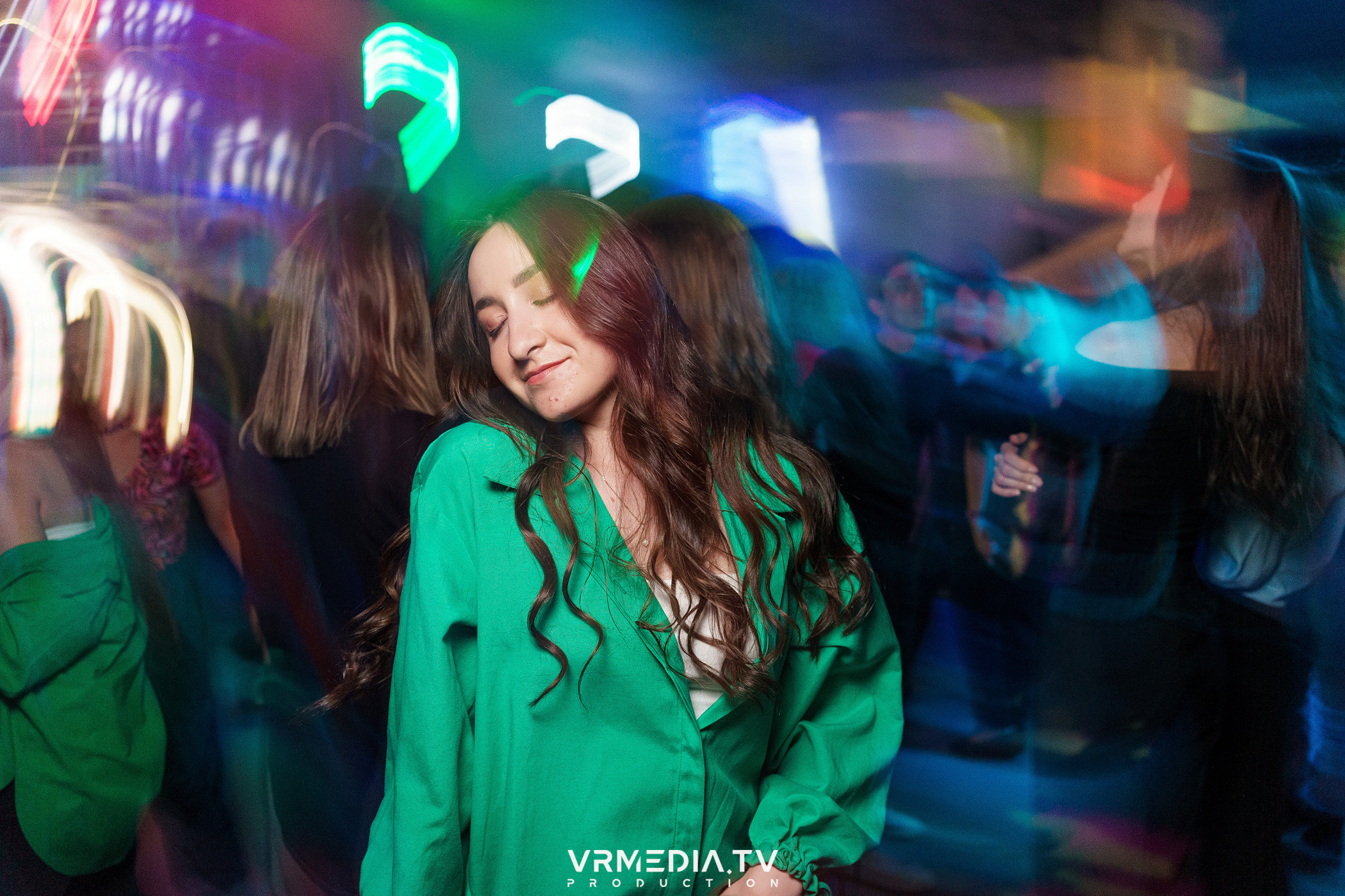 Выходные в баре «DOSKI»