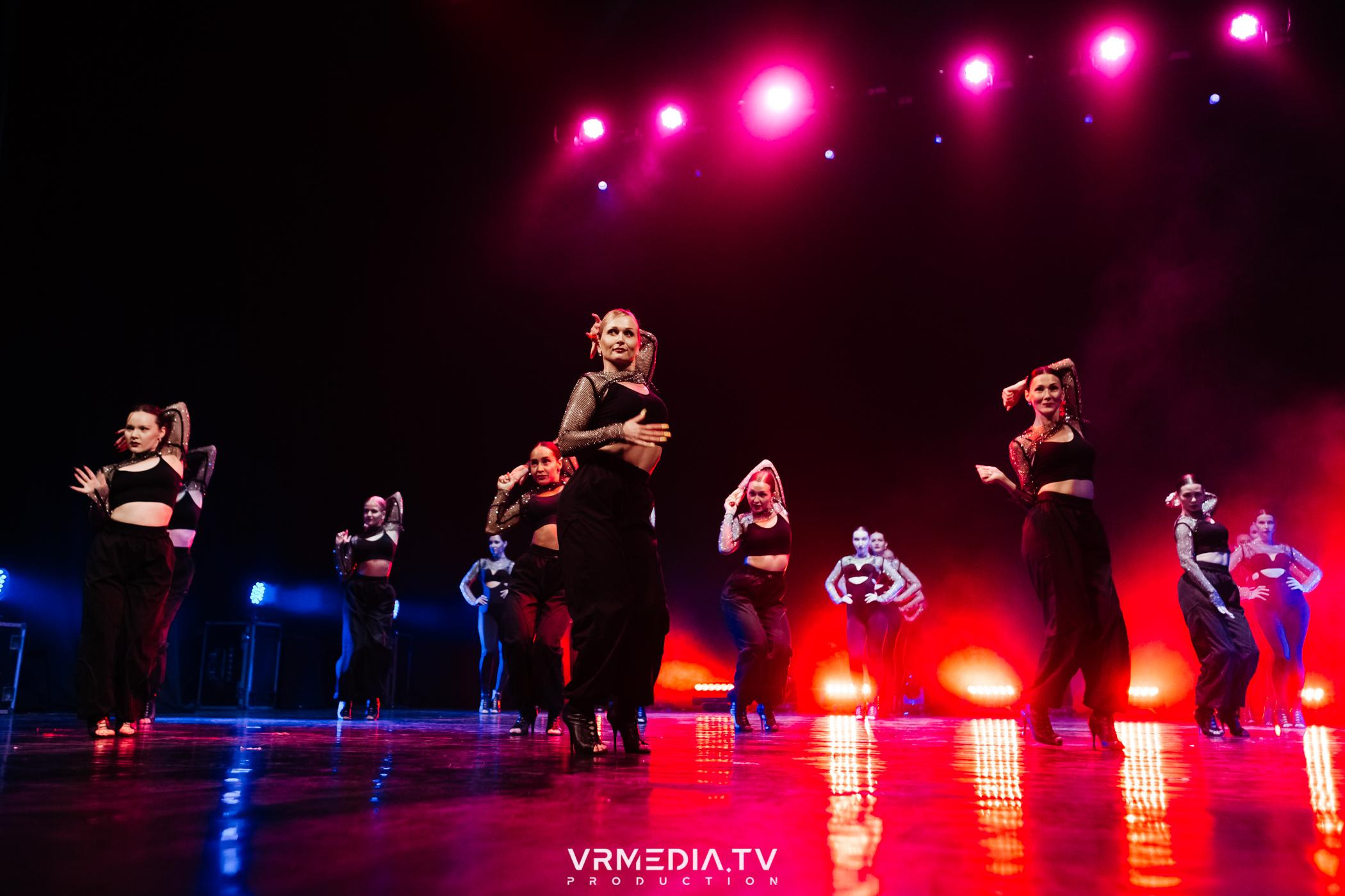 Пока все в доме