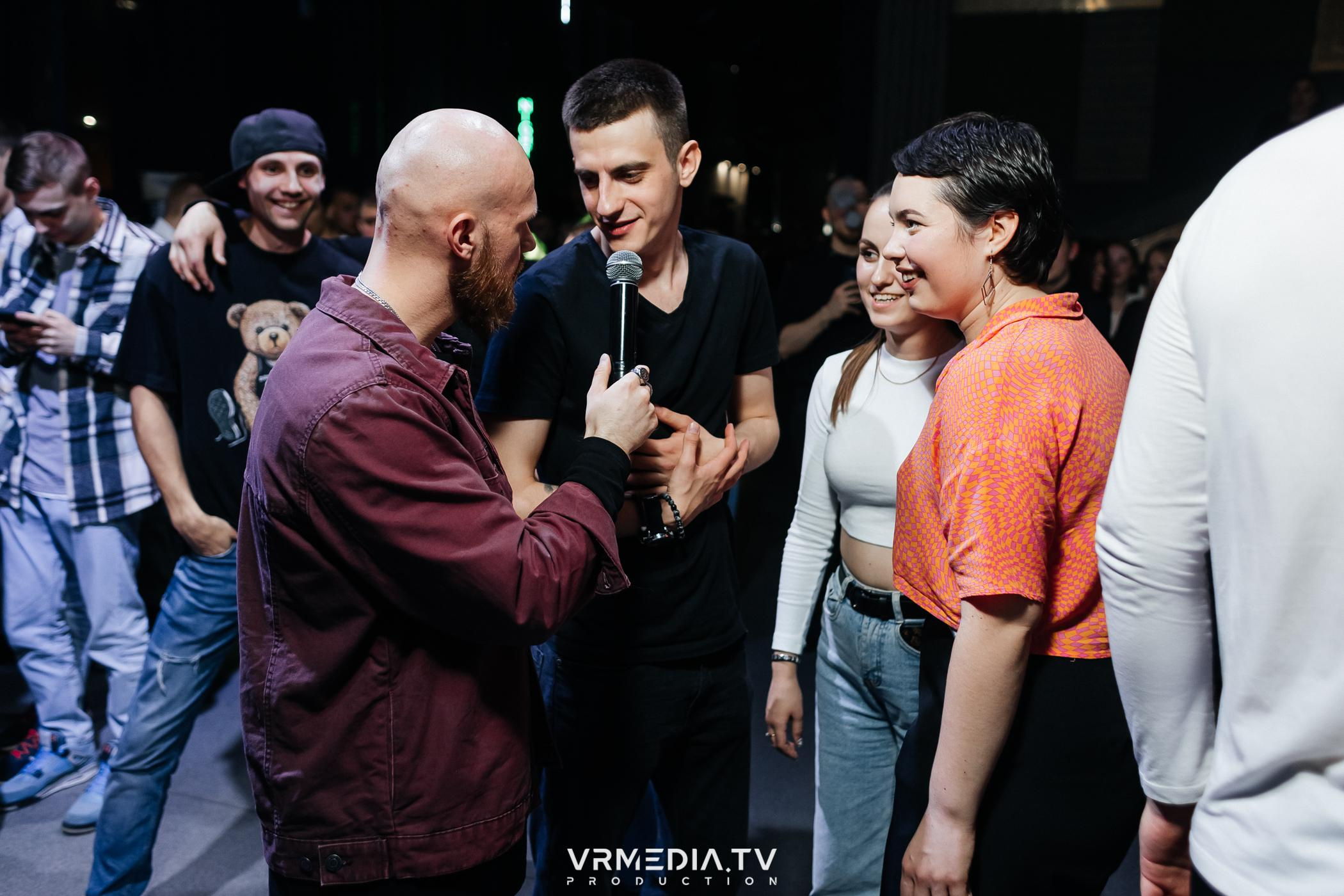 Выходные в баре «DOSKI»