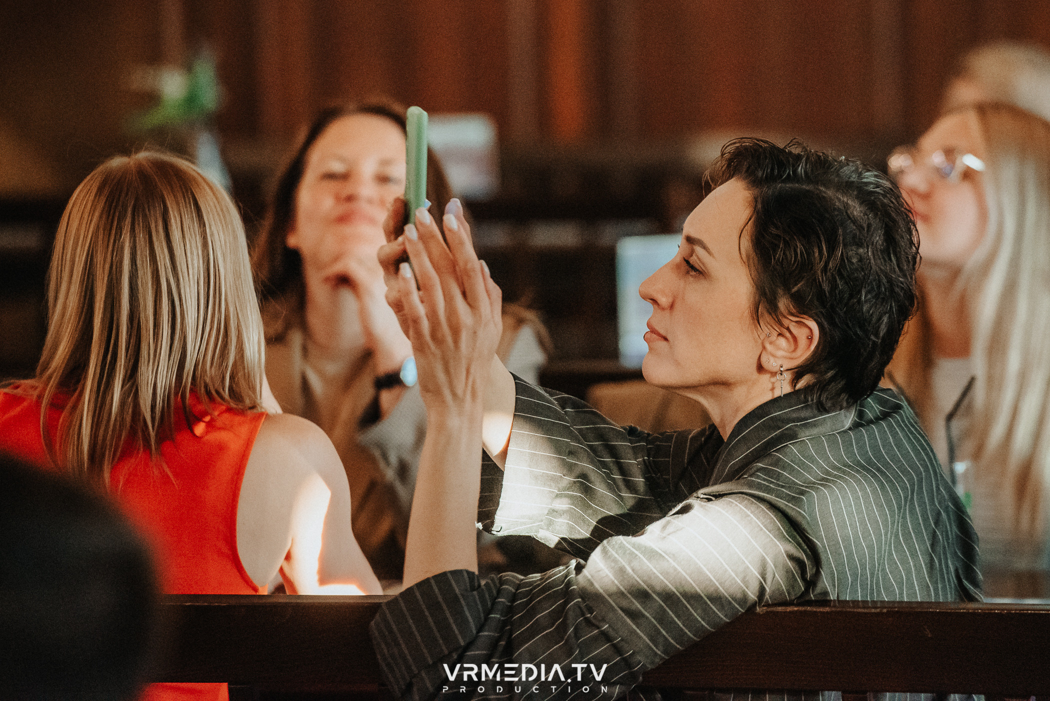 Джазовая среда: JAM SESSION