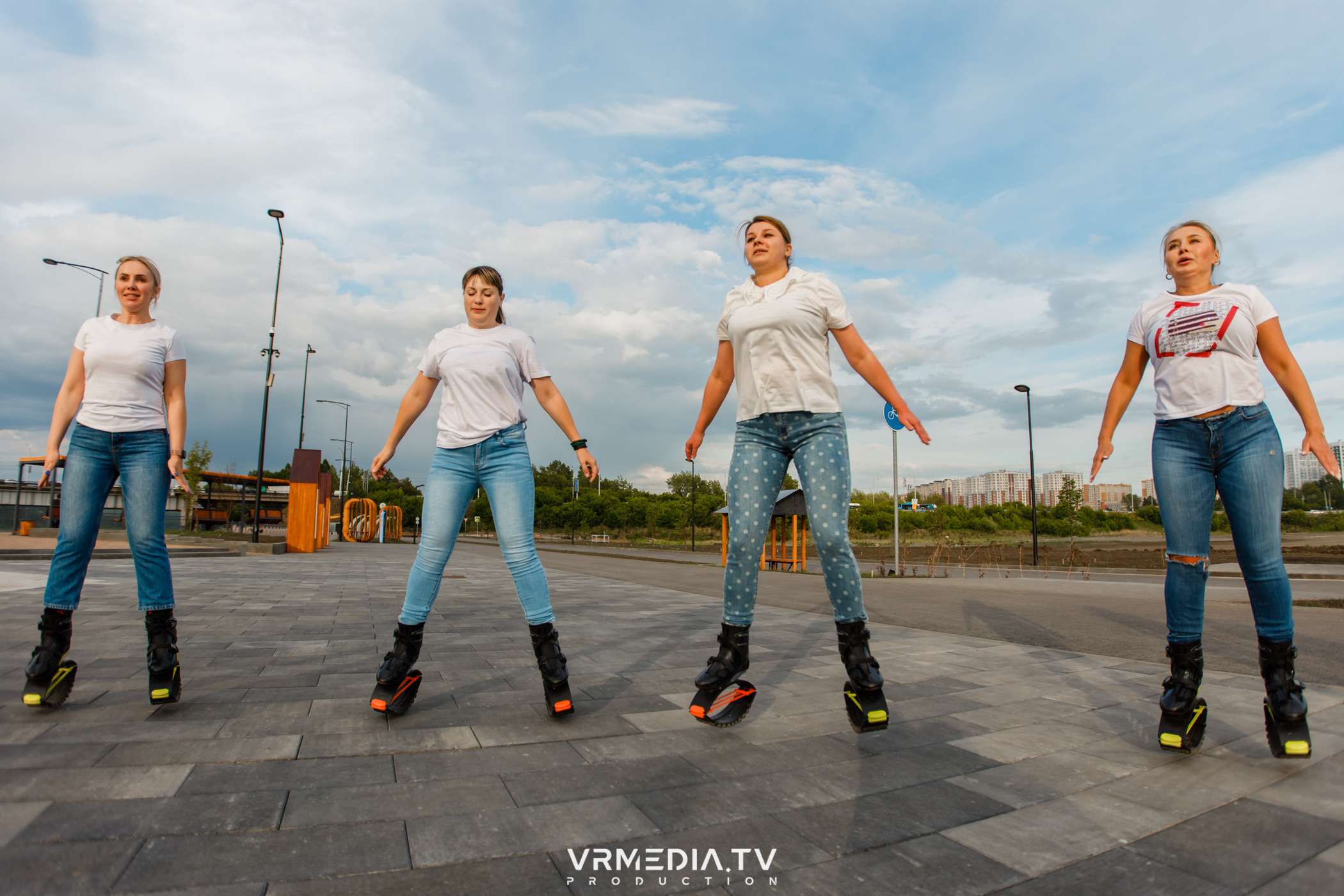 Открытая тренировка «Kangoo jumps»