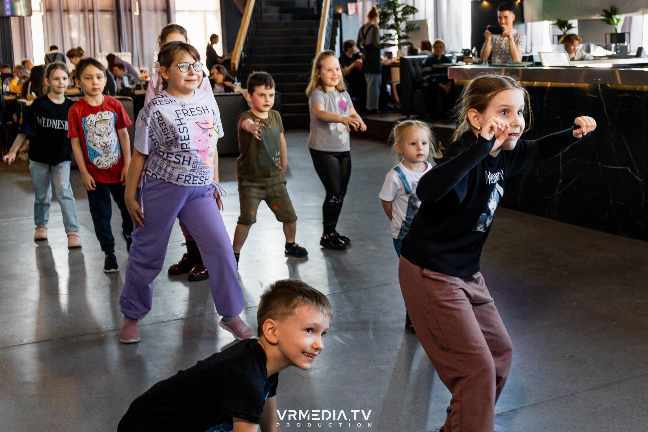 Baby time в баре «DOSKI»