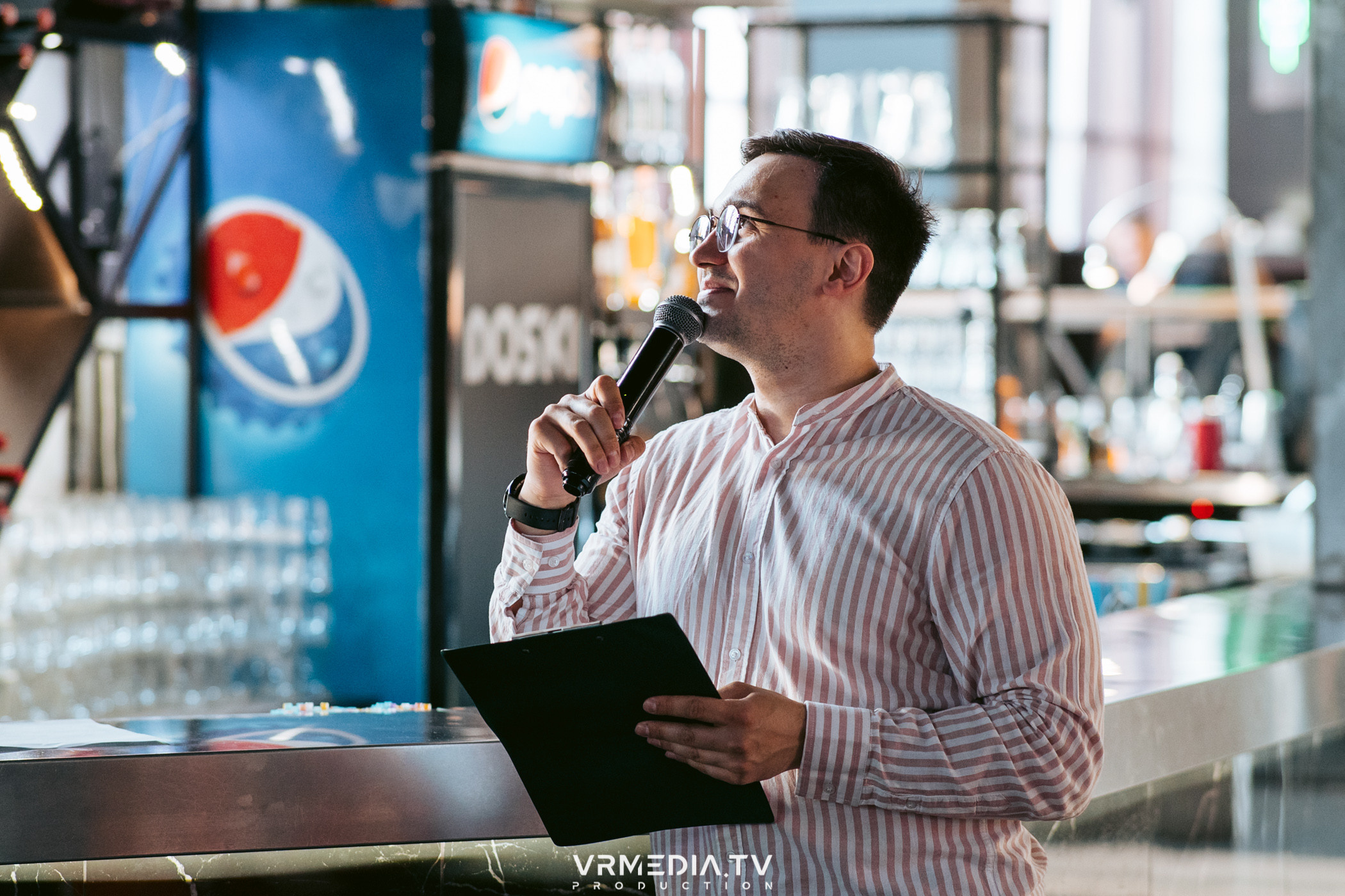 WoW QuiZ в баре «DOSKI»