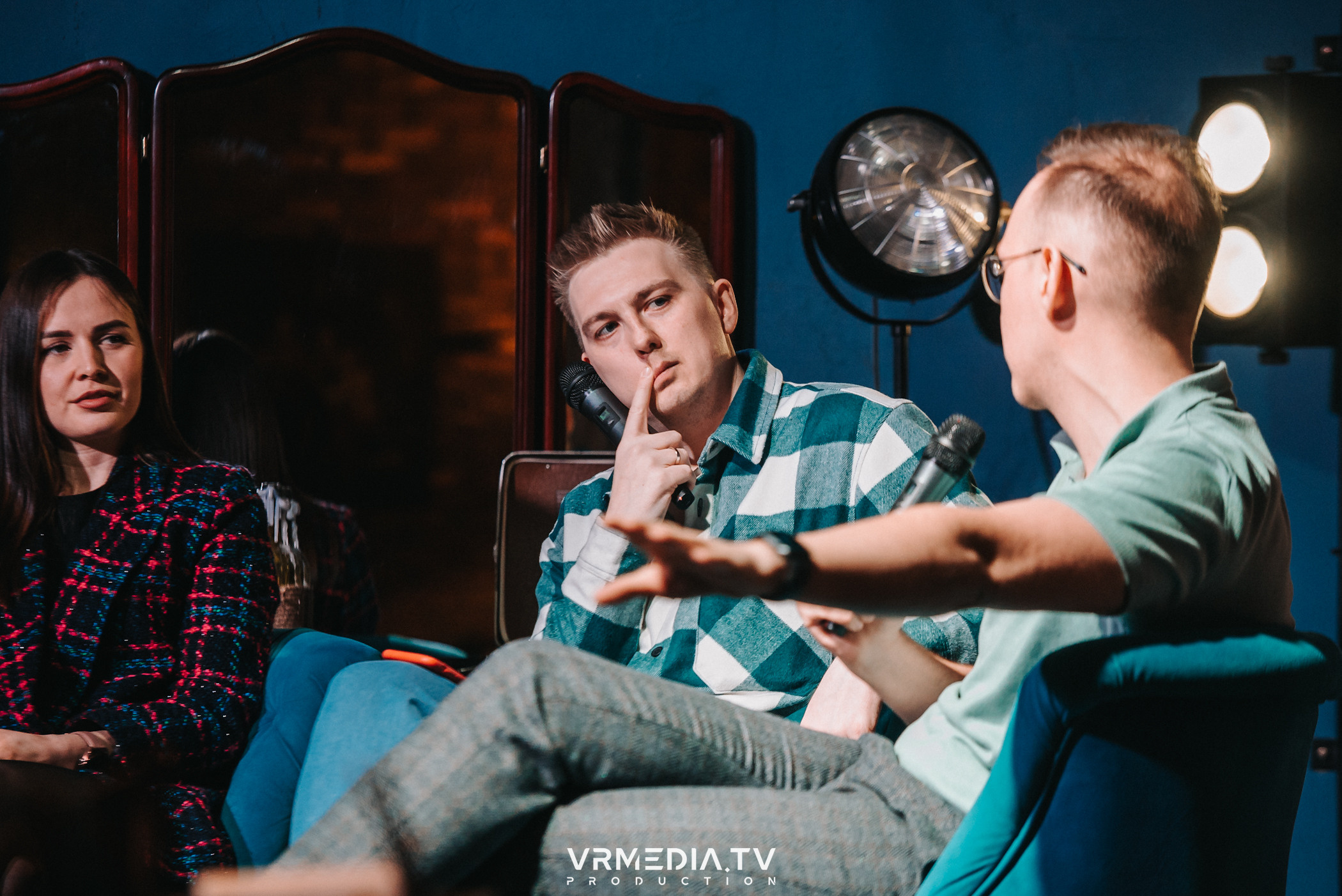 «ДАВАЙ ЧЕСТНО?» в баре-рюмочной «ТОЛК»