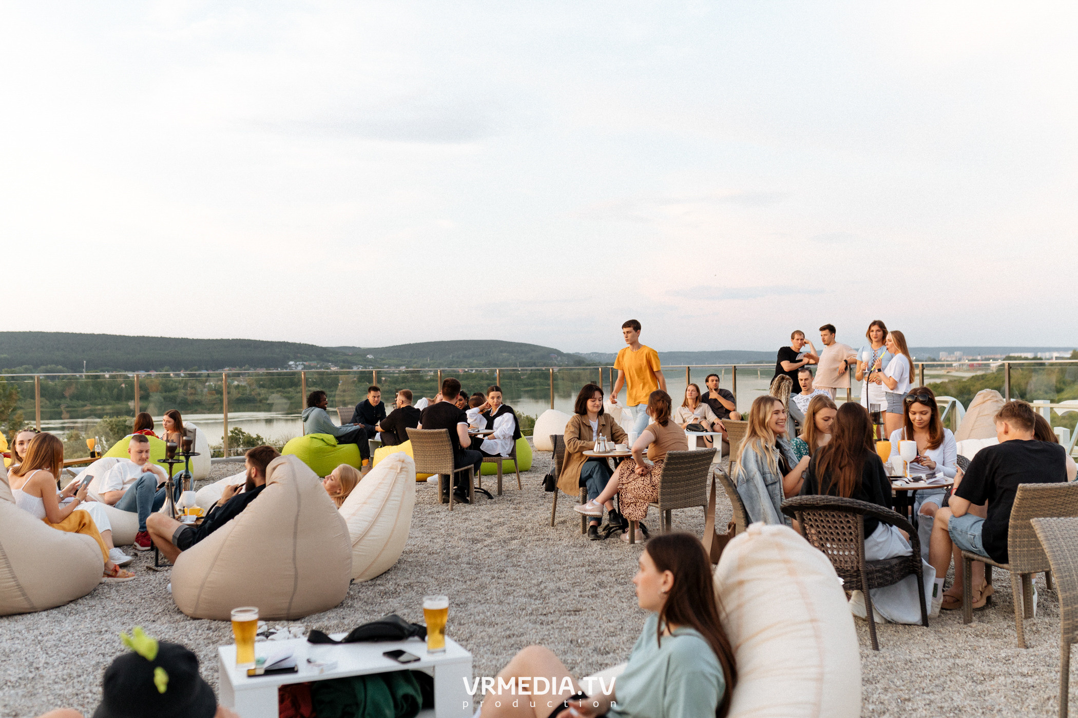 «Среда — маленькая пятница» в Magic Coffee