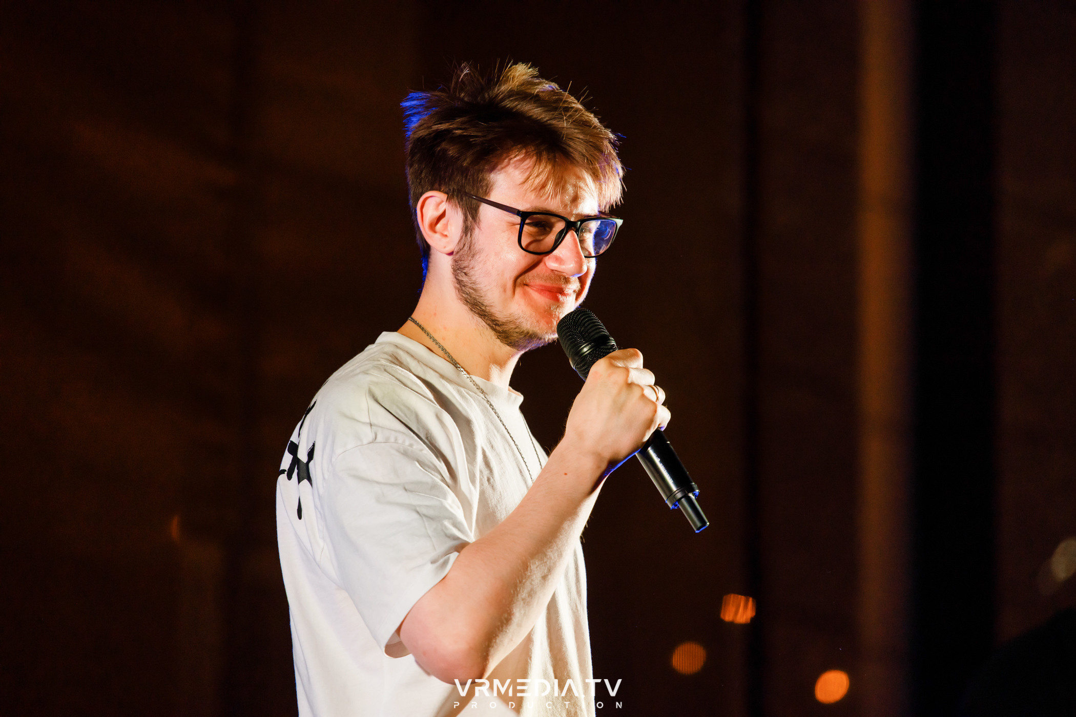 XVIII открытый городской рок-фестиваль «Над землёй» в культурном прост