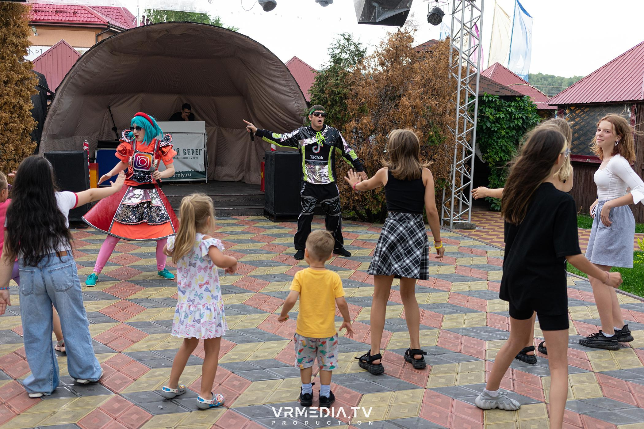 Детская вечеринка в ресторане «Лазурный Берег»