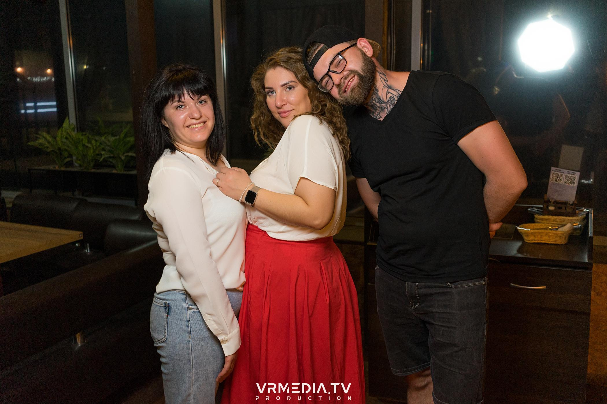 Выходные в баре «DOSKI»