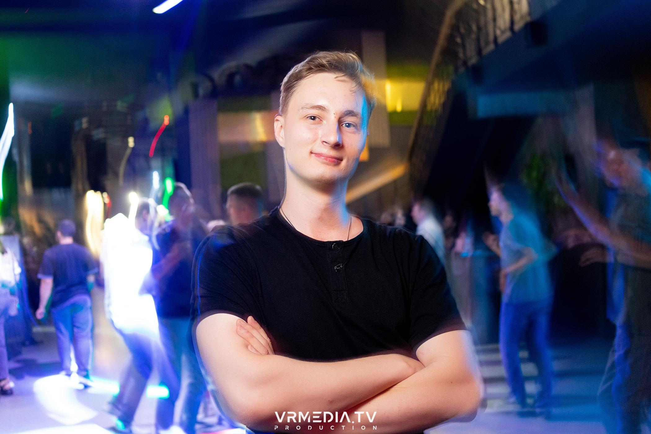 Выходные в баре «DOSKI»