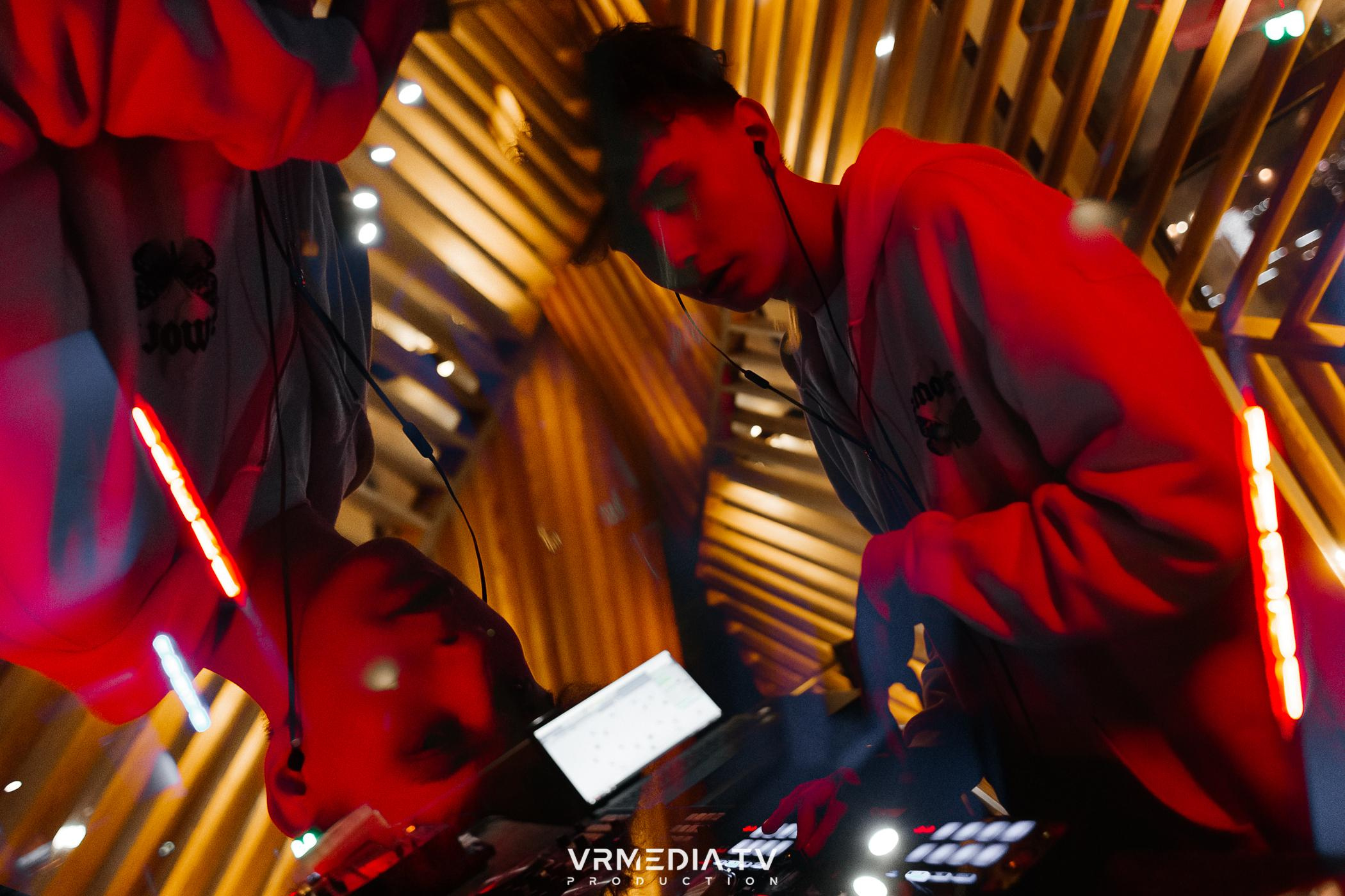 Выходные в баре «DOSKI»